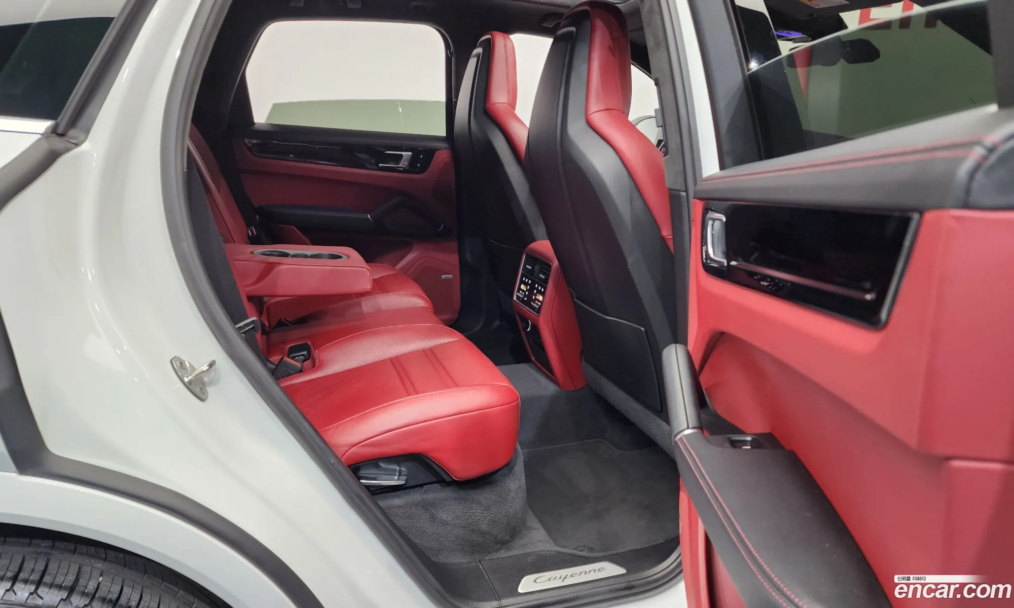 Porsche Cayenne 2019 WP1AA29Y1KDA36456 — 7