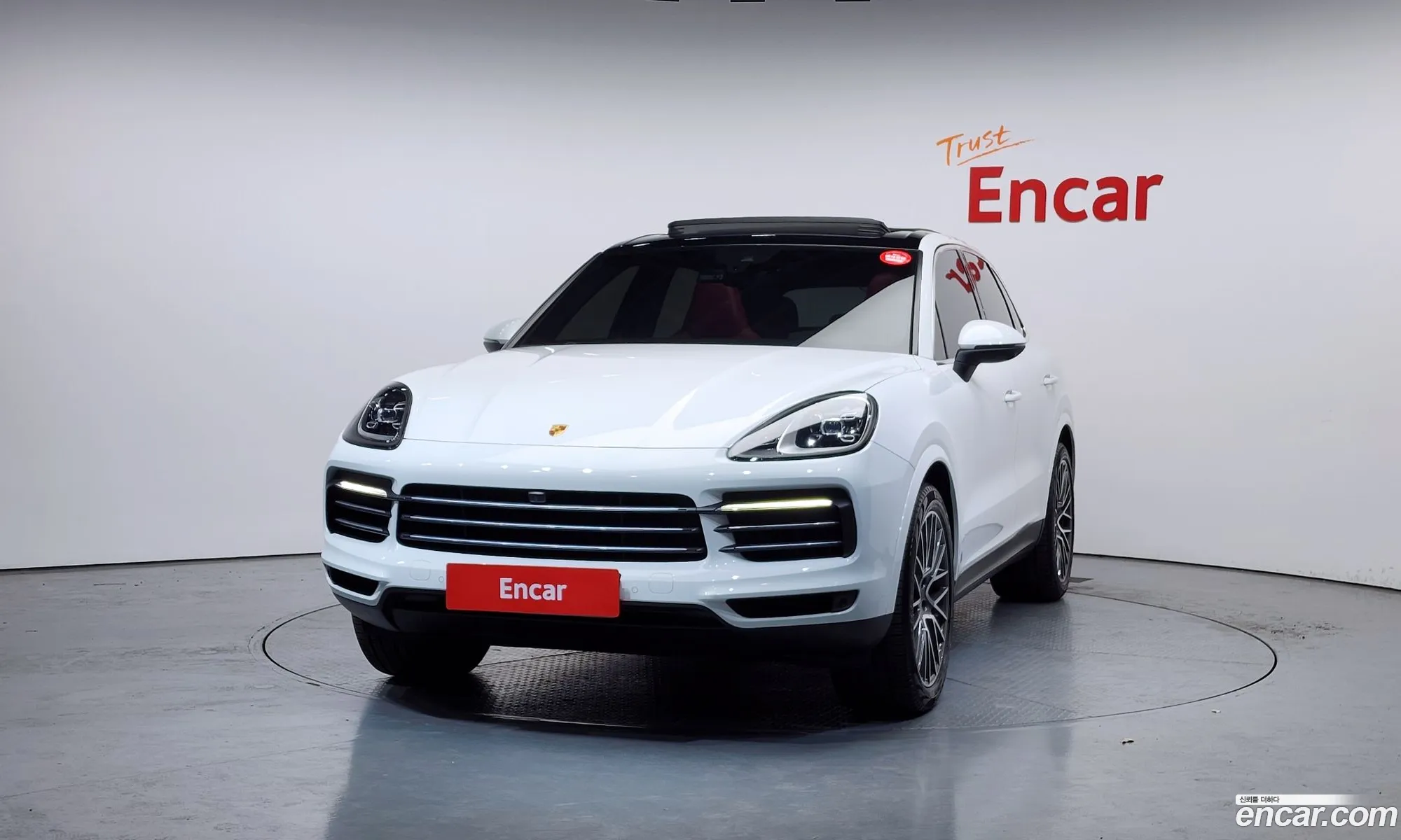 Porsche Cayenne 2019 WP1AA29Y1KDA36456 — 19