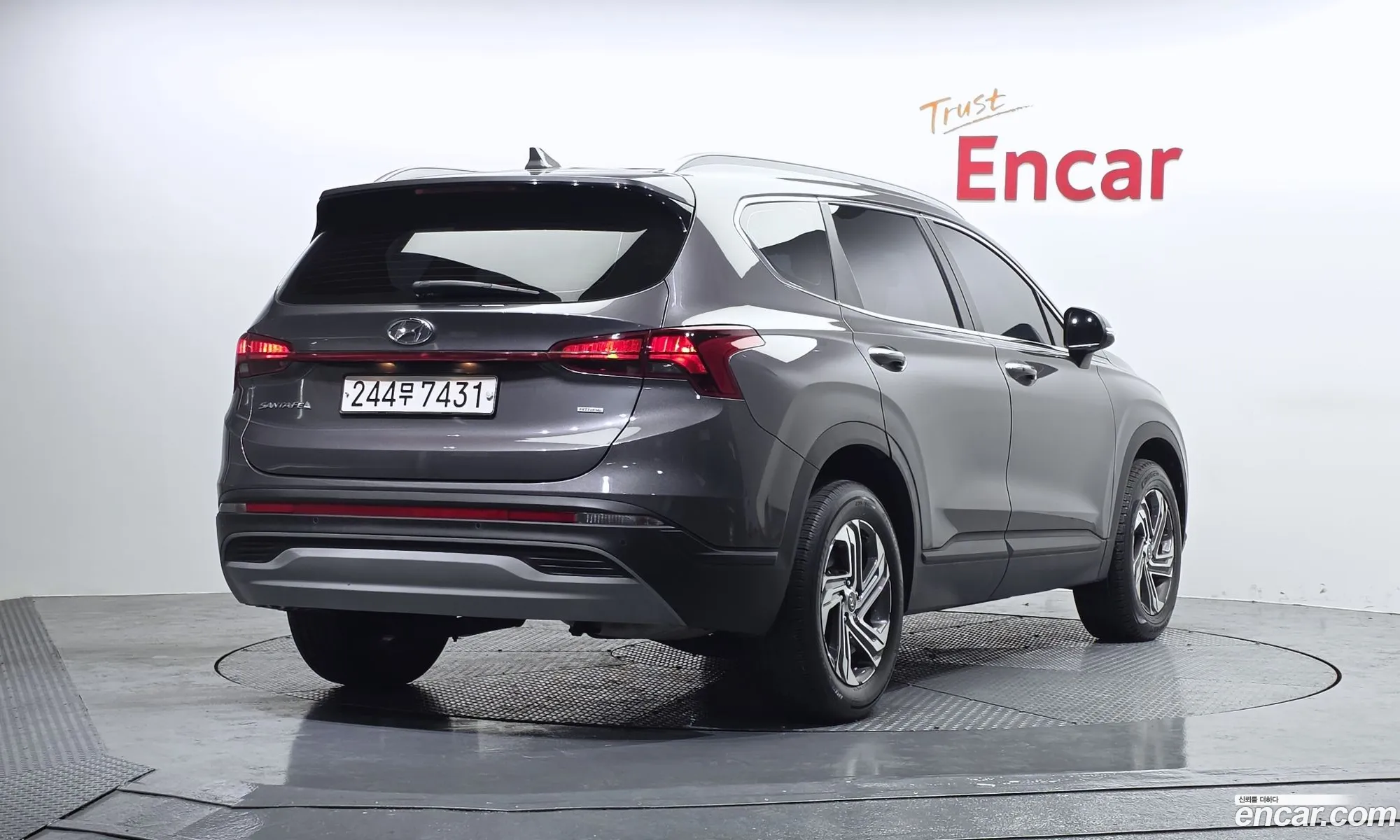 Hyundai Santa Fe 2022 — 14