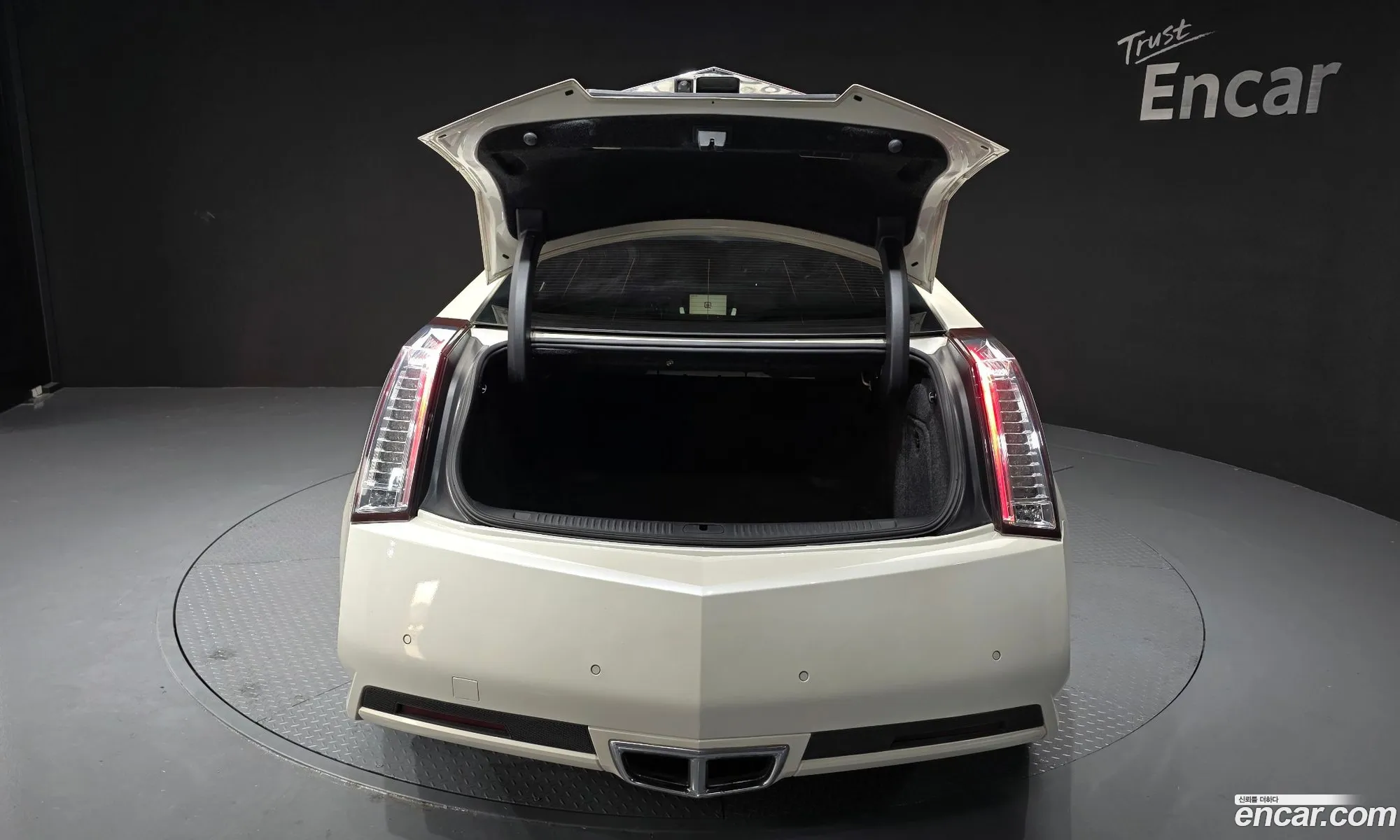 Cadillac CTS 2011 1G6D91EDXB0153113 — 11