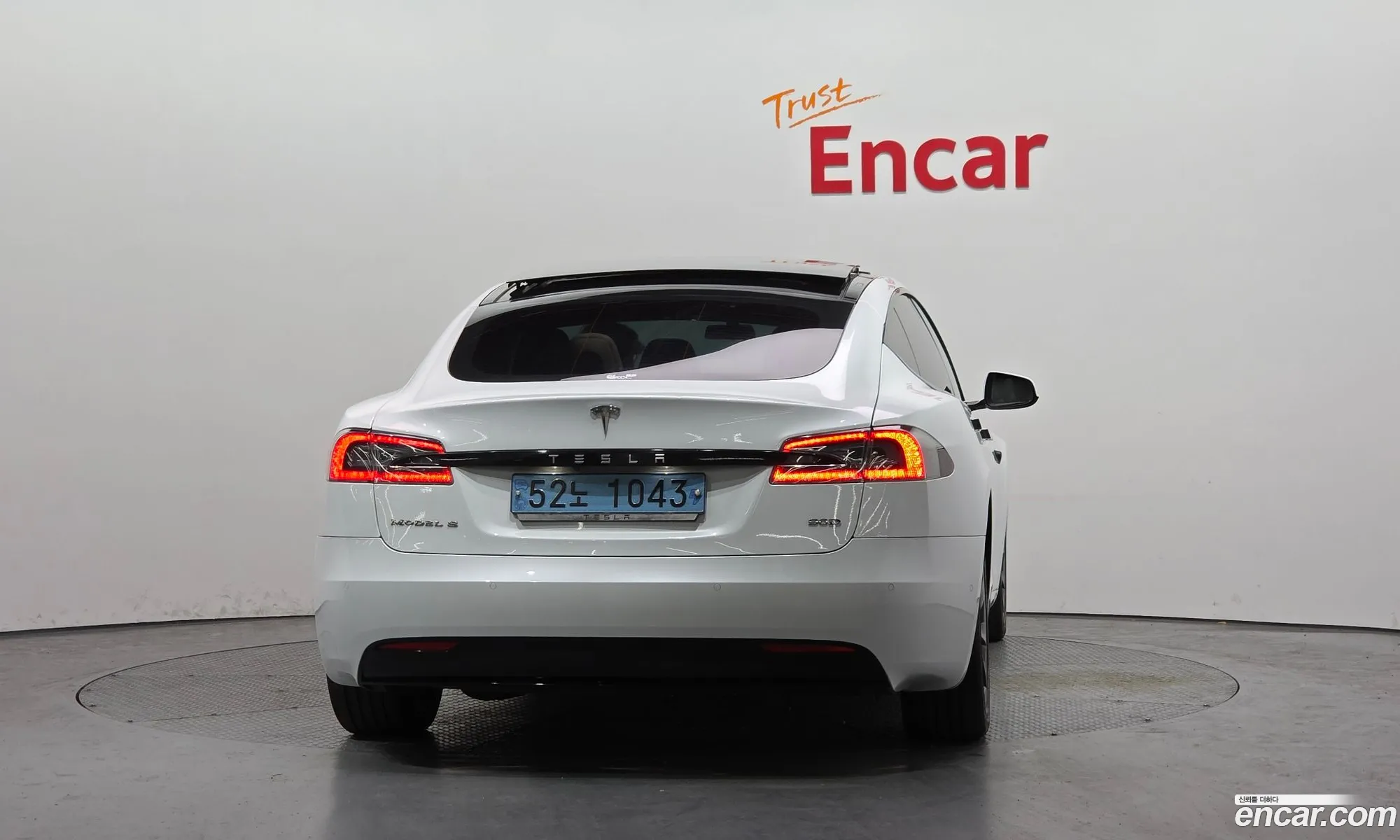 Tesla Model S 2017 5YJSA1E2XHF192840 — 15