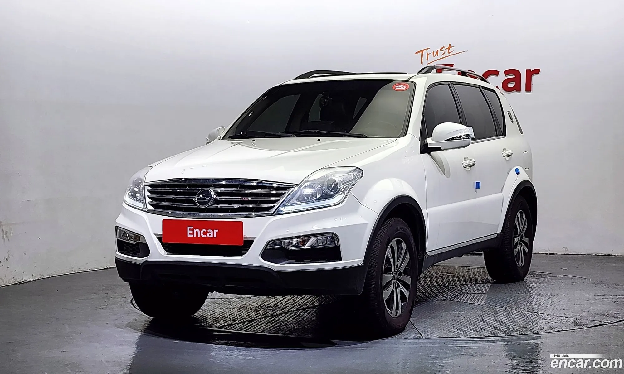 KG Mobility (SsangYong) Rexton W 2014 — 17