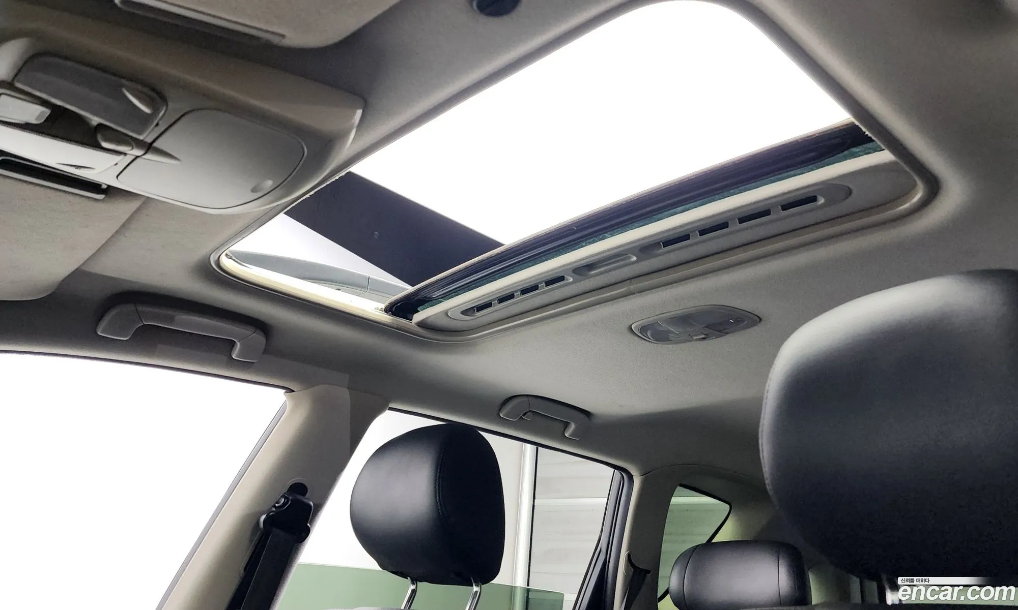KG Mobility (SsangYong) Rexton W 2014 — 16