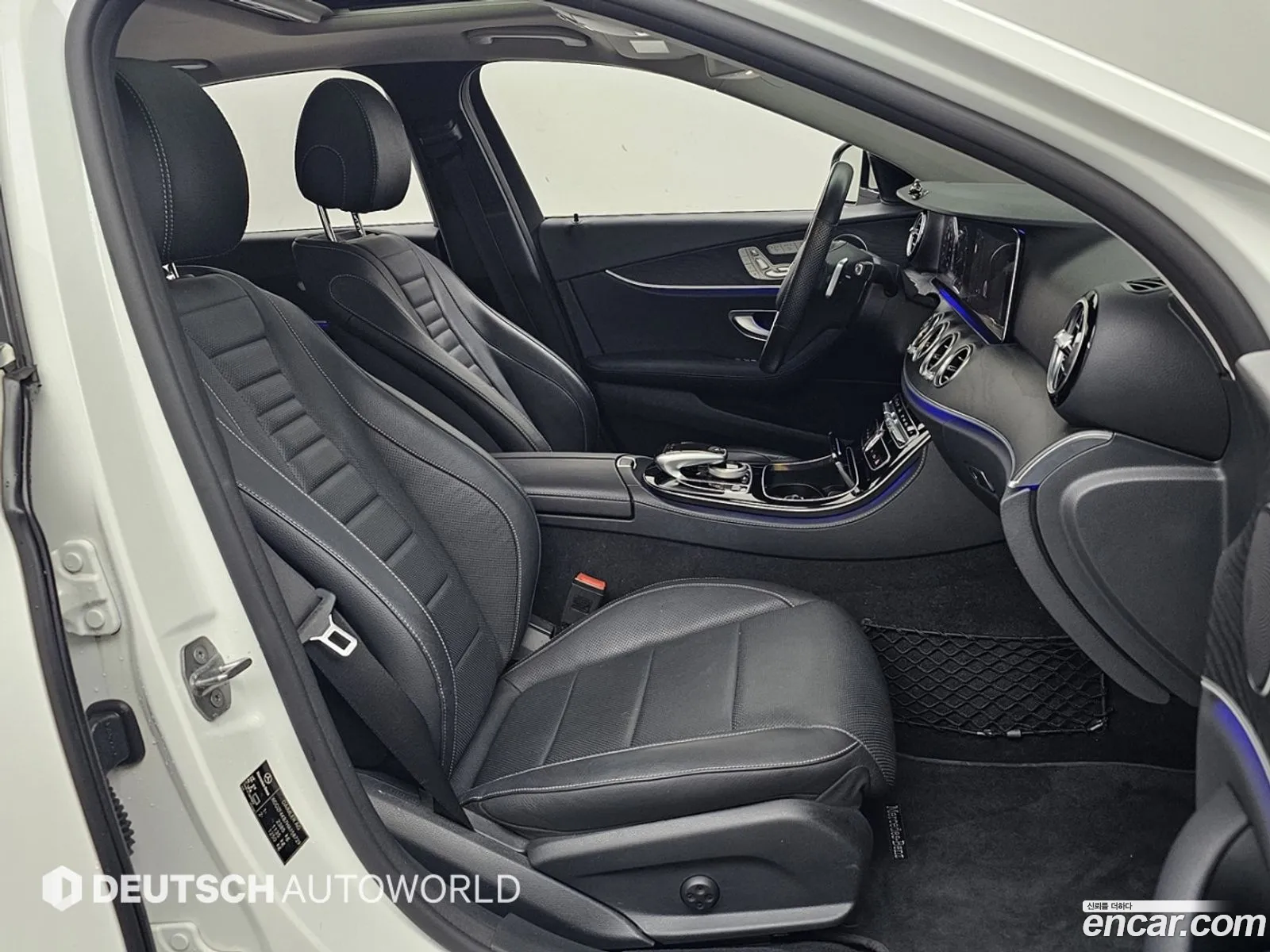 Mercedes-Benz E-Class W213 2017 — 20