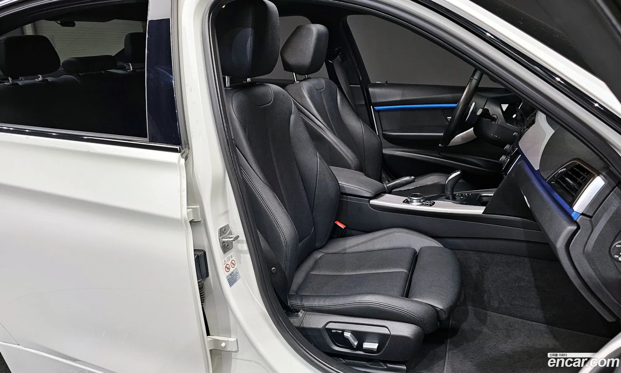 BMW 3 Series 2018 WBA8A9107JAE91083 — 14