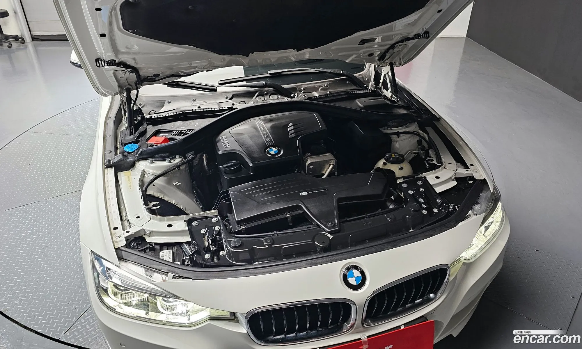 BMW 3 Series 2018 WBA8A9107JAE91083 — 9