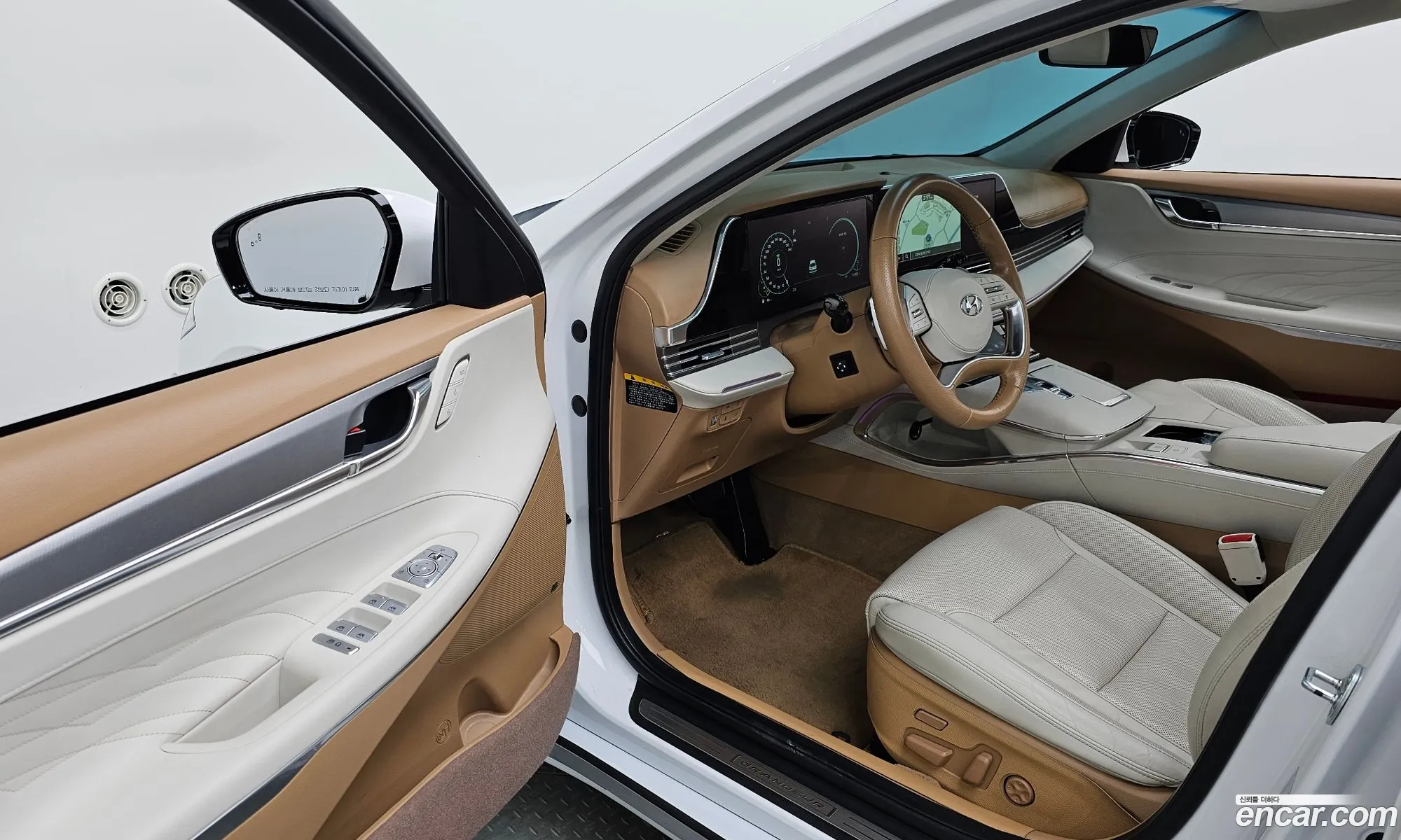 Hyundai Grandeur IG Hybrid 2019 — 5
