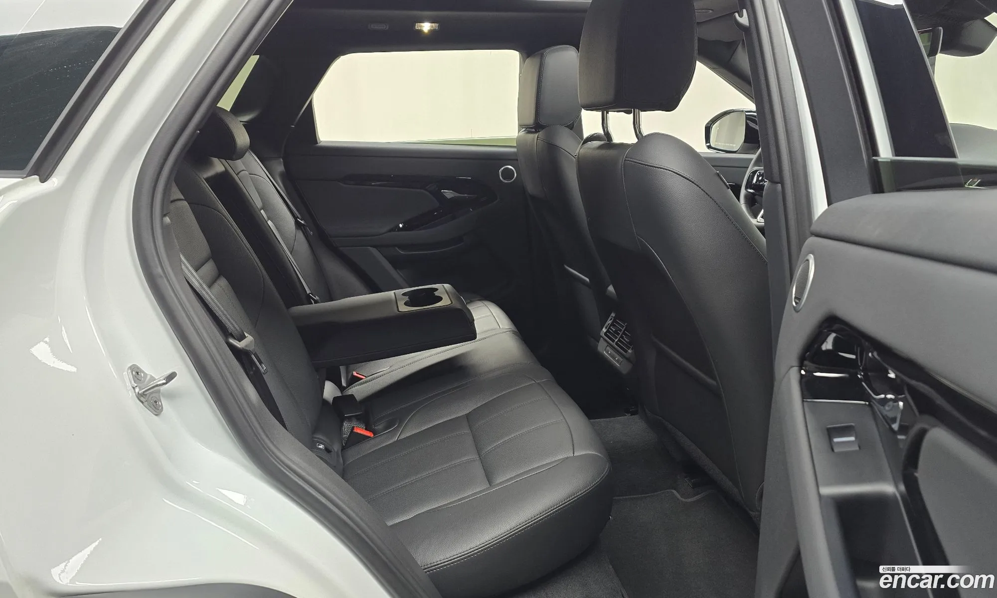 Land Rover Range Rover Evoque 2024 SALZA2BX2RH264015 — 10