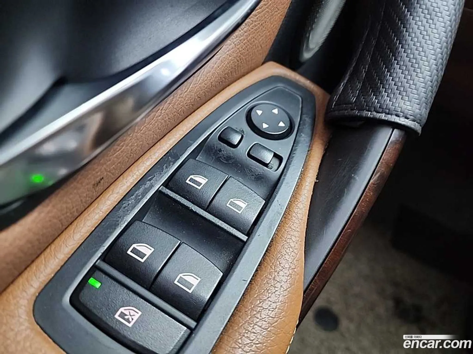 BMW 3 Series 2012 — 17