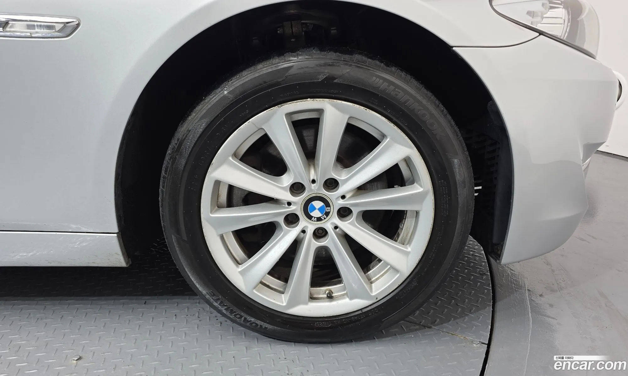 BMW 5 Series 2011 WBAFW1107BC659477 — 16