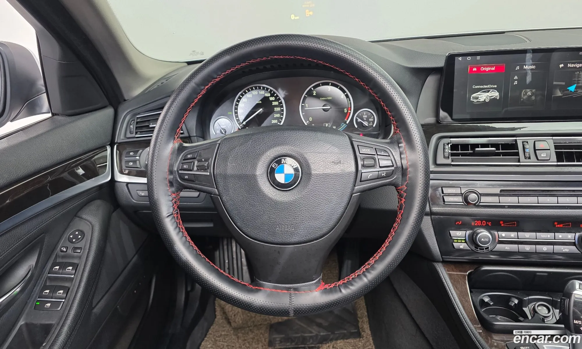 BMW 5 Series 2011 WBAFW1107BC659477 — 13