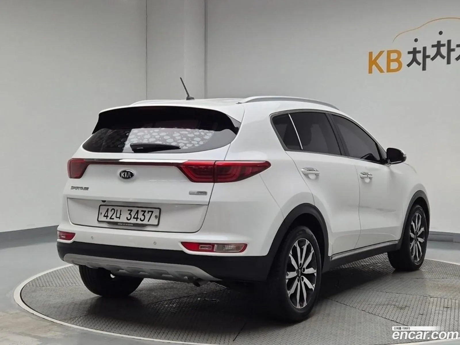 Kia Sportage 2017 — 18