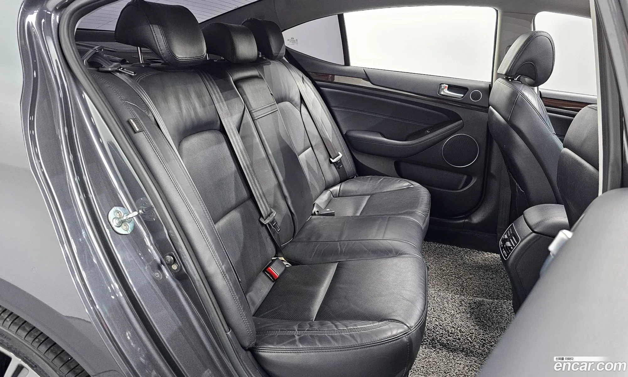 Kia K7 2015 — 12