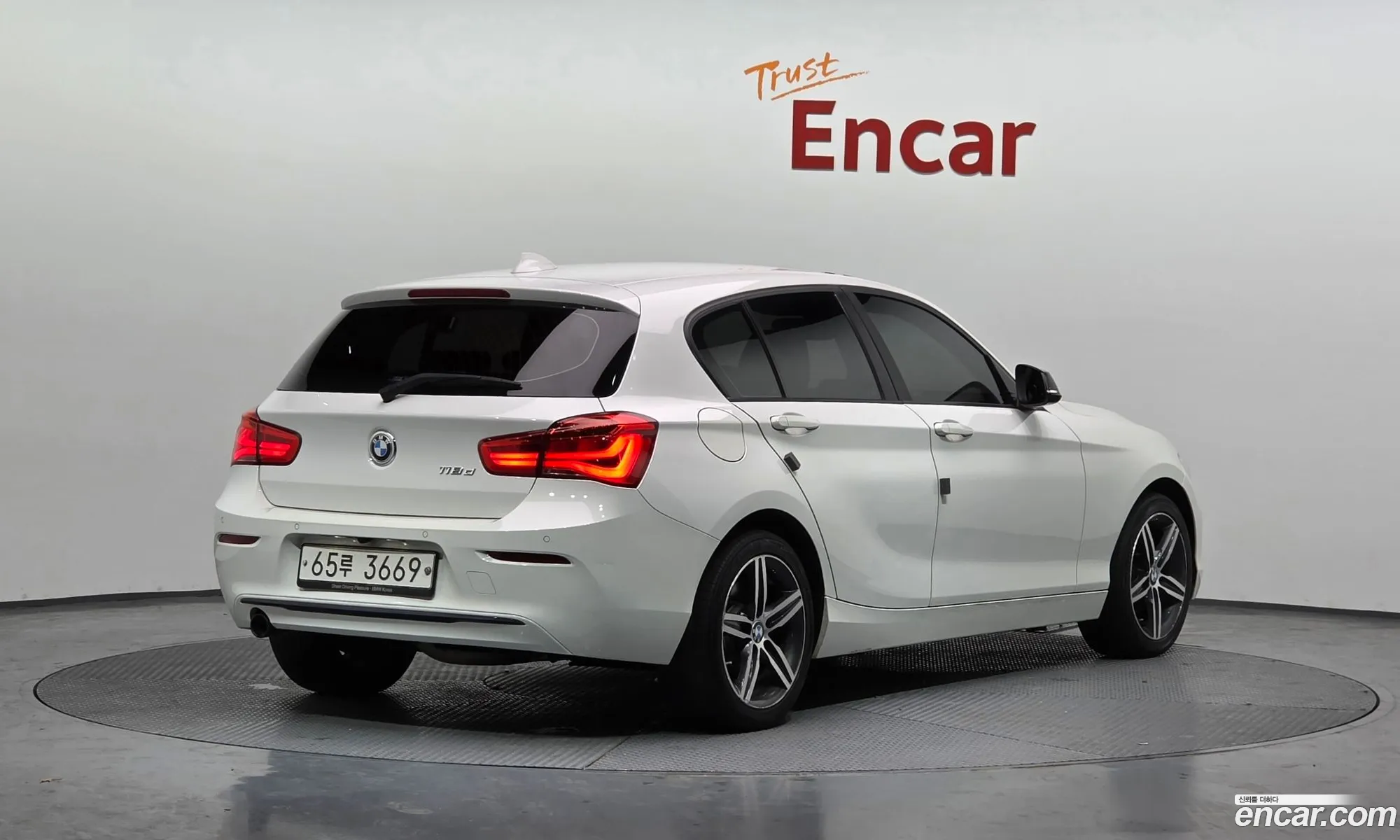 BMW 1 Series 2019 — 9