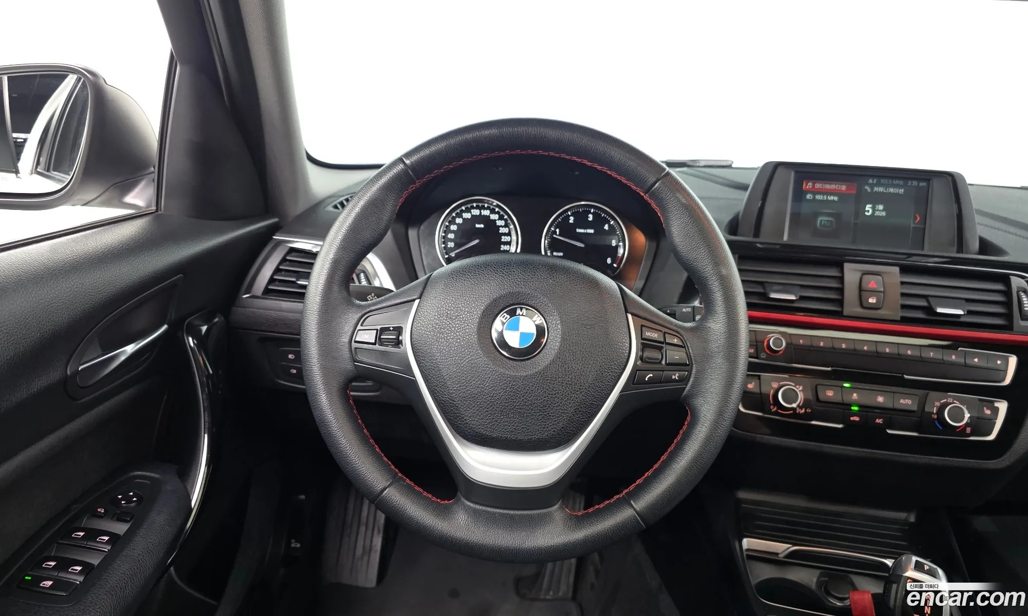 BMW 1 Series 2019 — 8