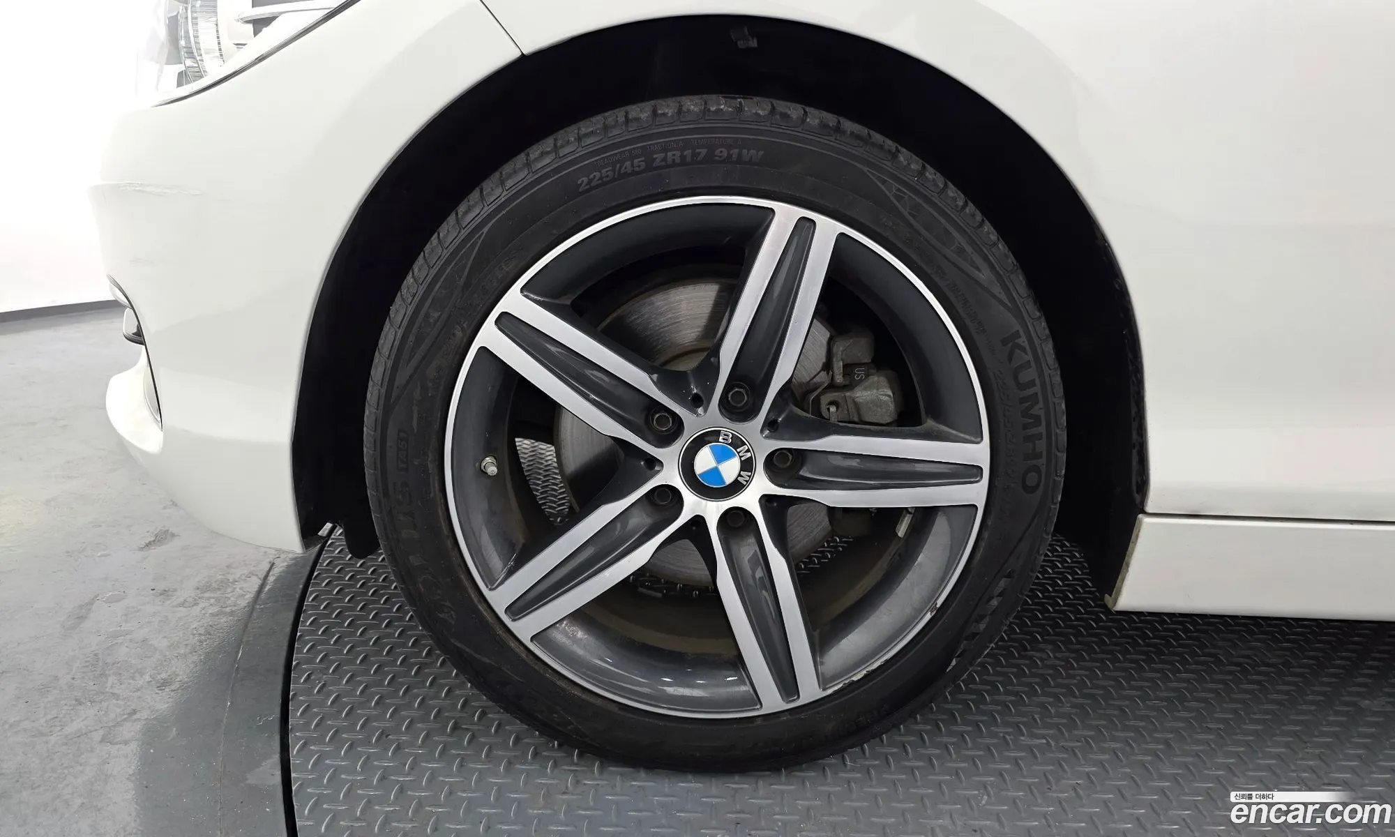 BMW 1 Series 2019 — 20