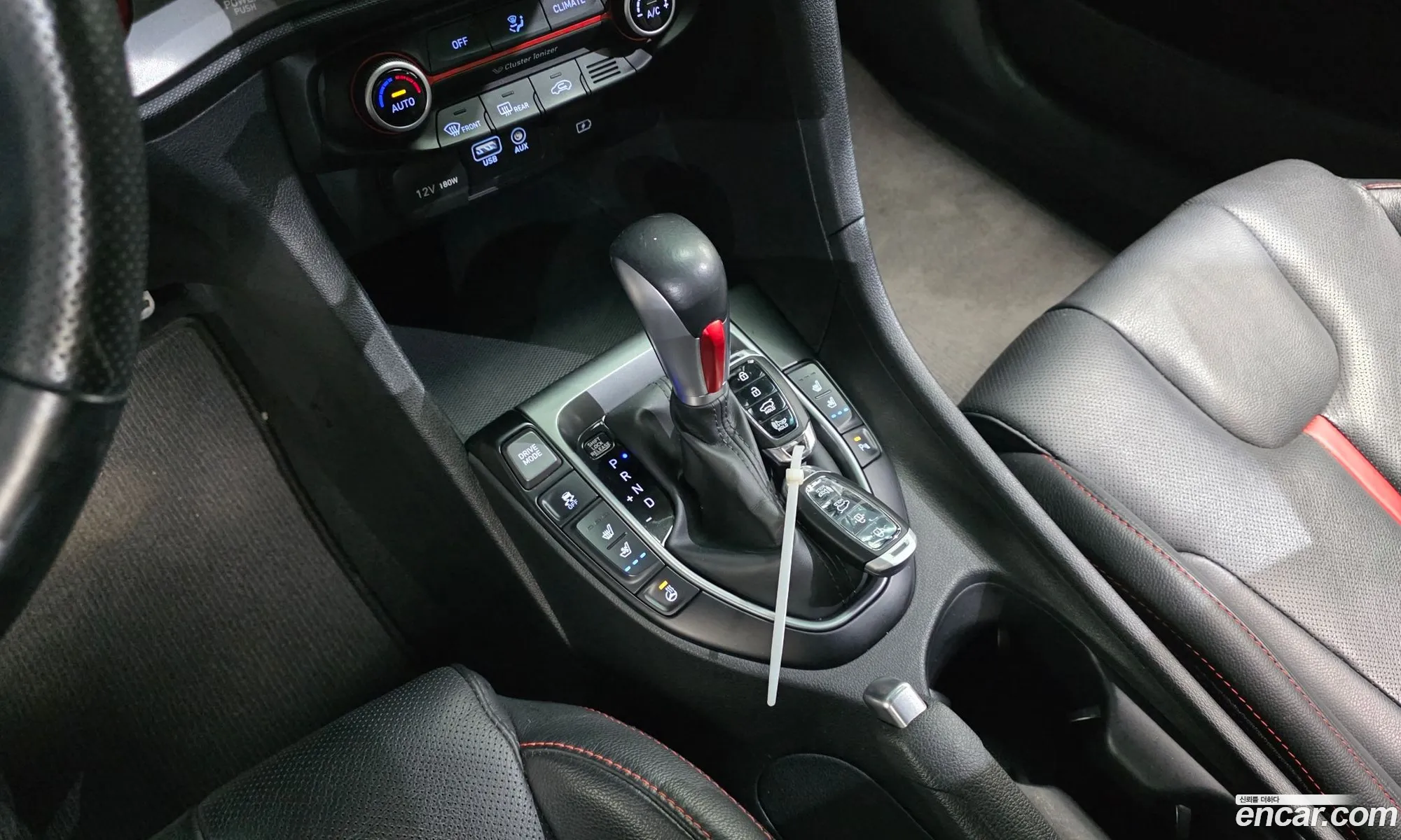 Hyundai Veloster 2019 — 15