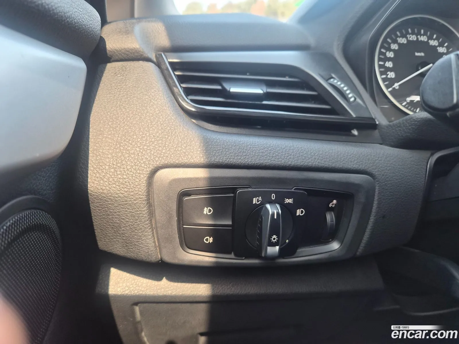 BMW 2 Series Active Tourer 2017 — 6