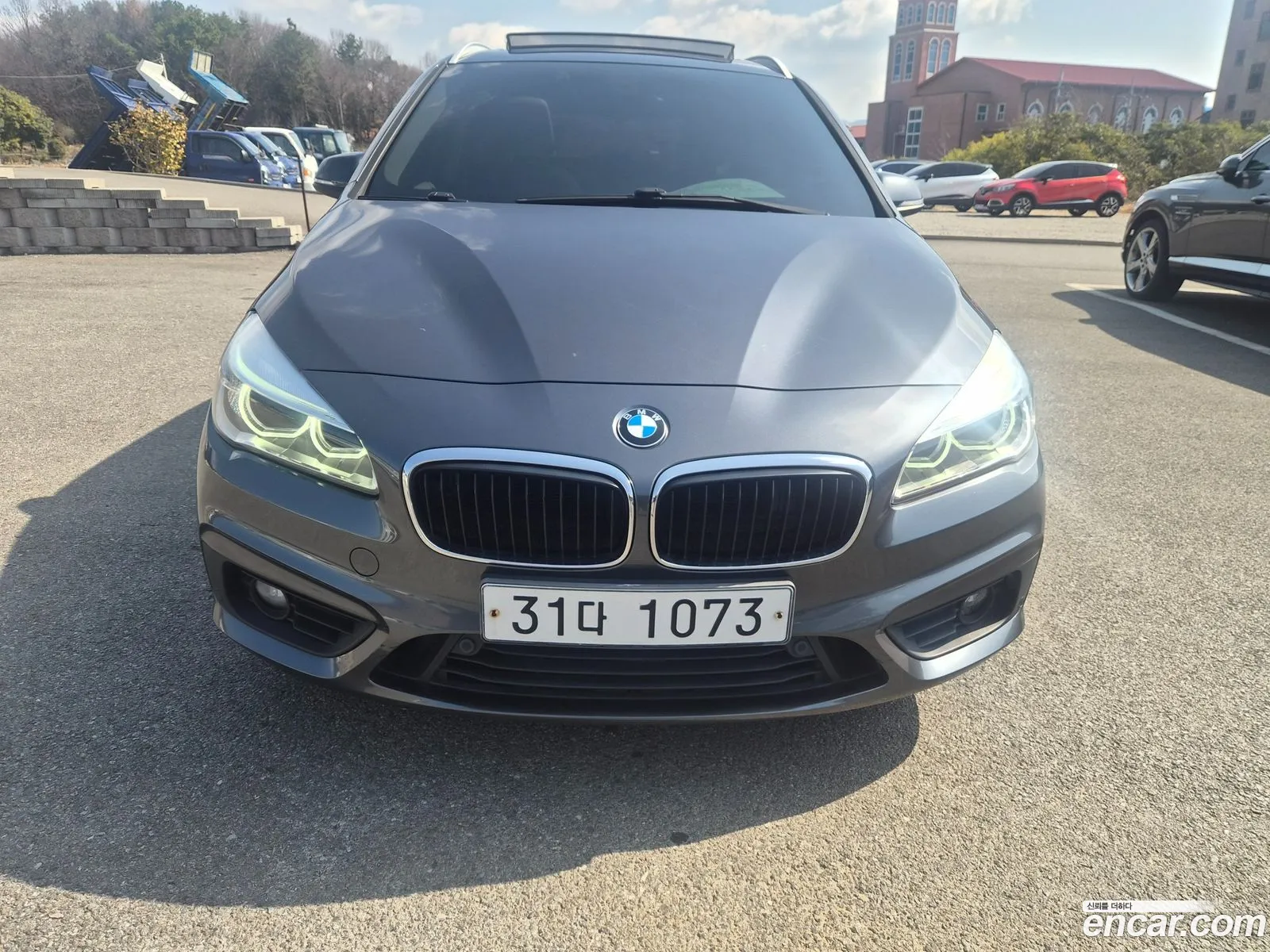 BMW 2 Series Active Tourer 2017 — 18