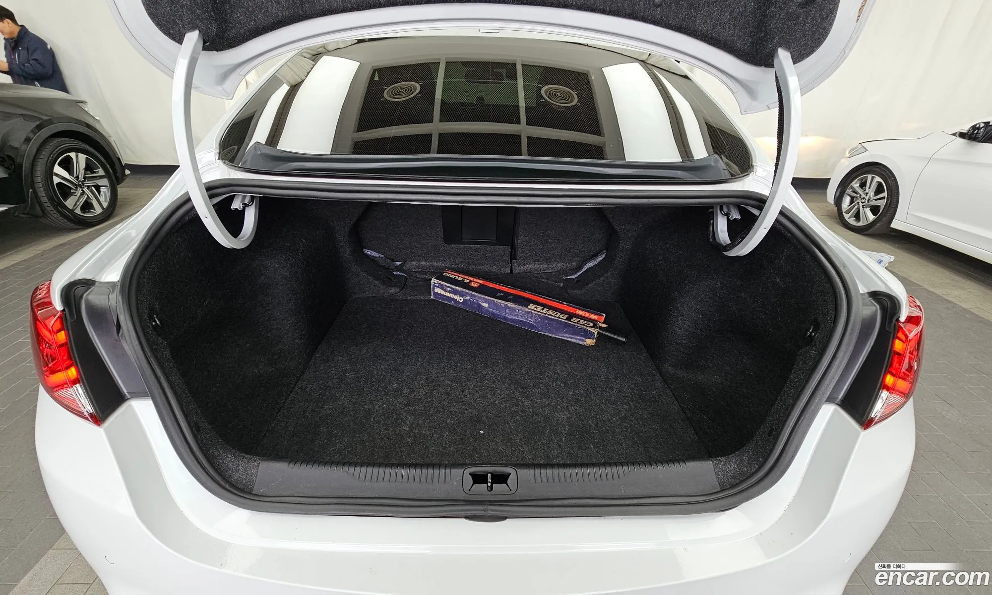 Chrysler 200 2015 1C3CCCCB7FN697329 — 17