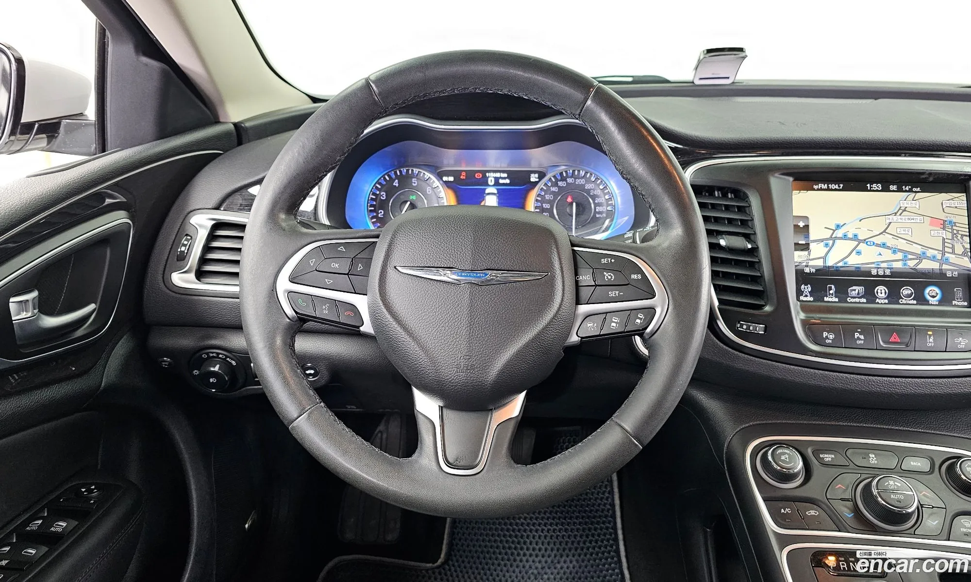 Chrysler 200 2015 1C3CCCCB7FN697329 — 11