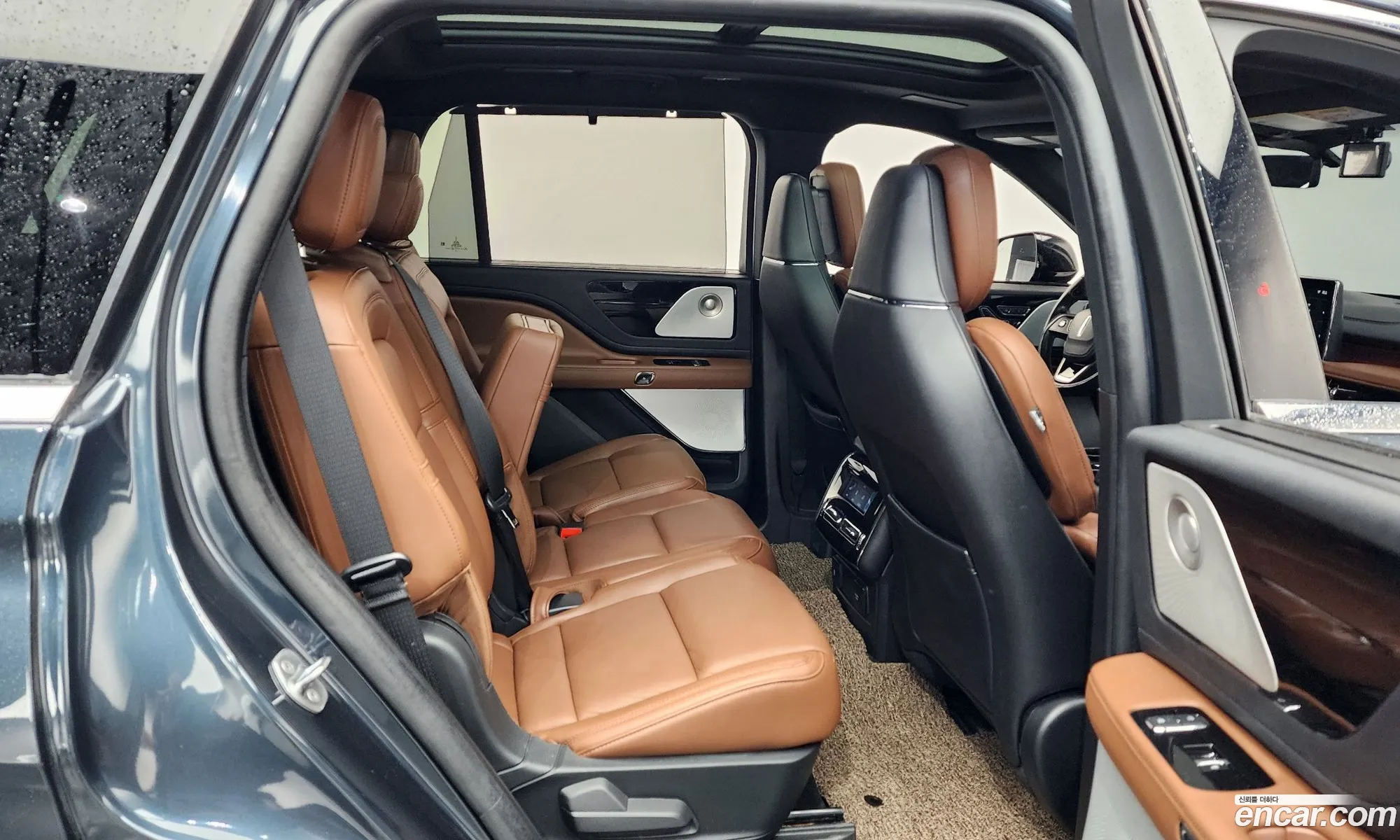 Lincoln Aviator 2023 5LM5J7XC9PGL16258 — 16