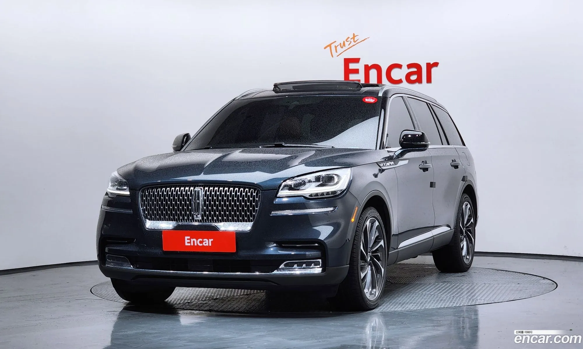 Lincoln Aviator 2023 5LM5J7XC9PGL16258 — 18