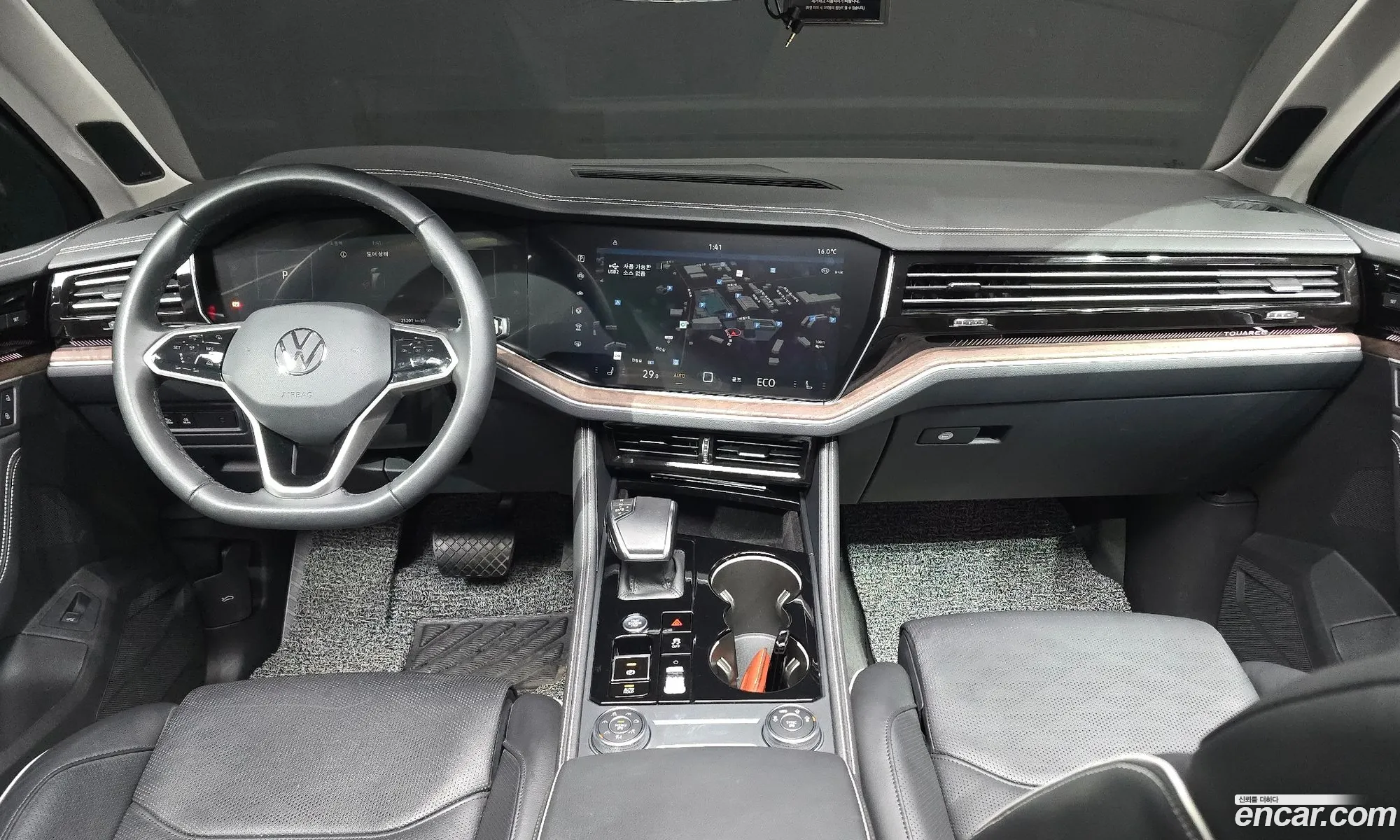 Volkswagen Touareg 2024 WVGZZZCRXRD013335 — 15