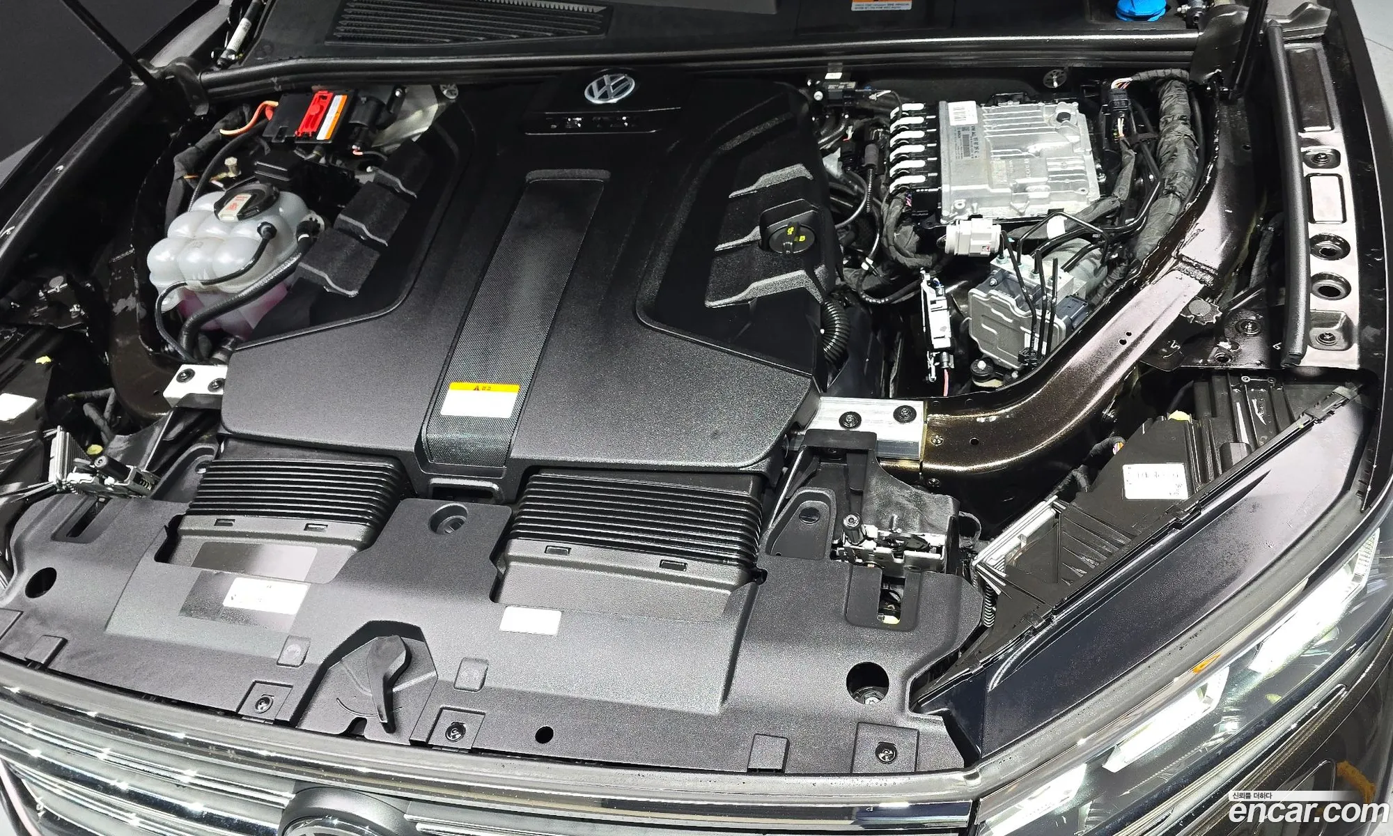 Volkswagen Touareg 2024 WVGZZZCRXRD013335 — 6