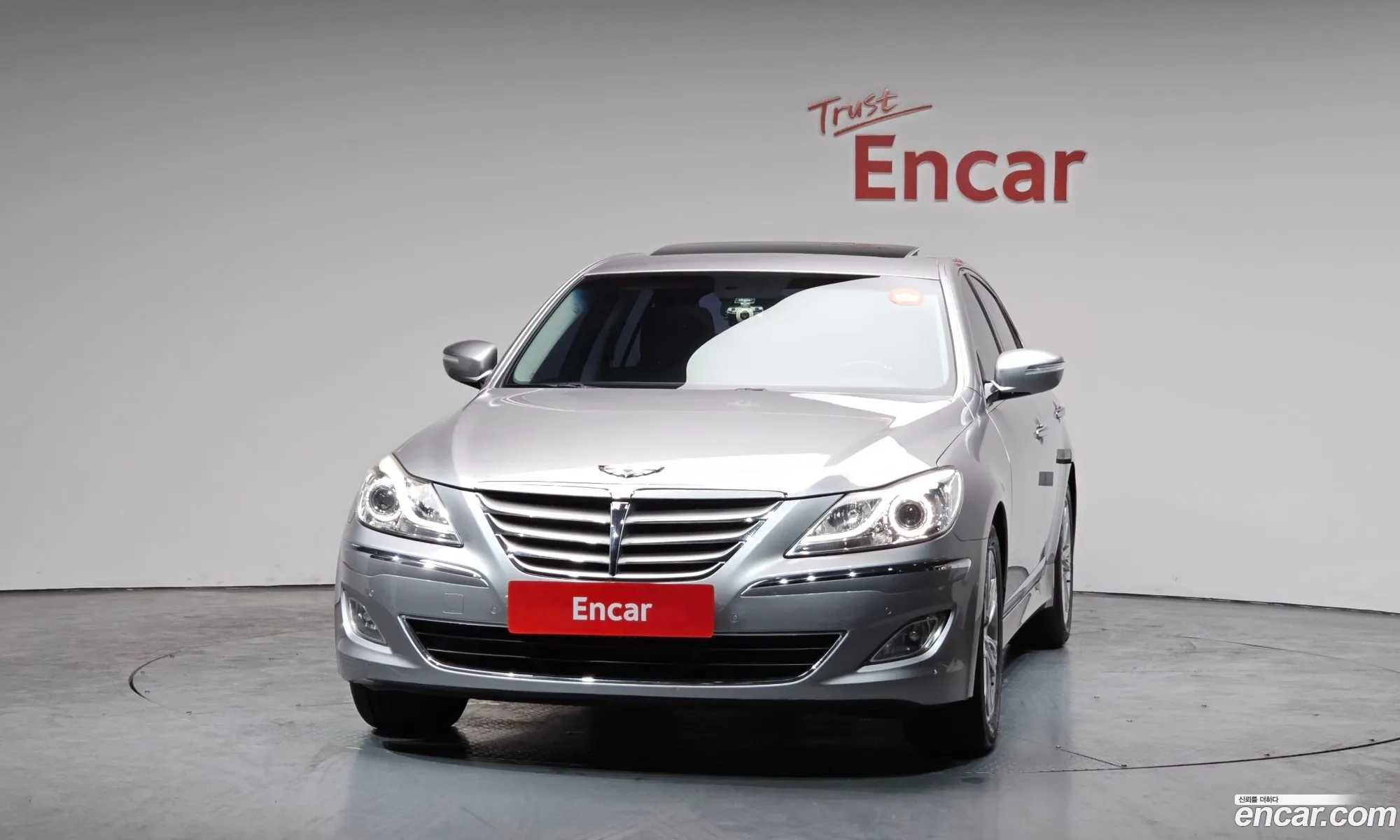 Hyundai Genesis 2011 — 5