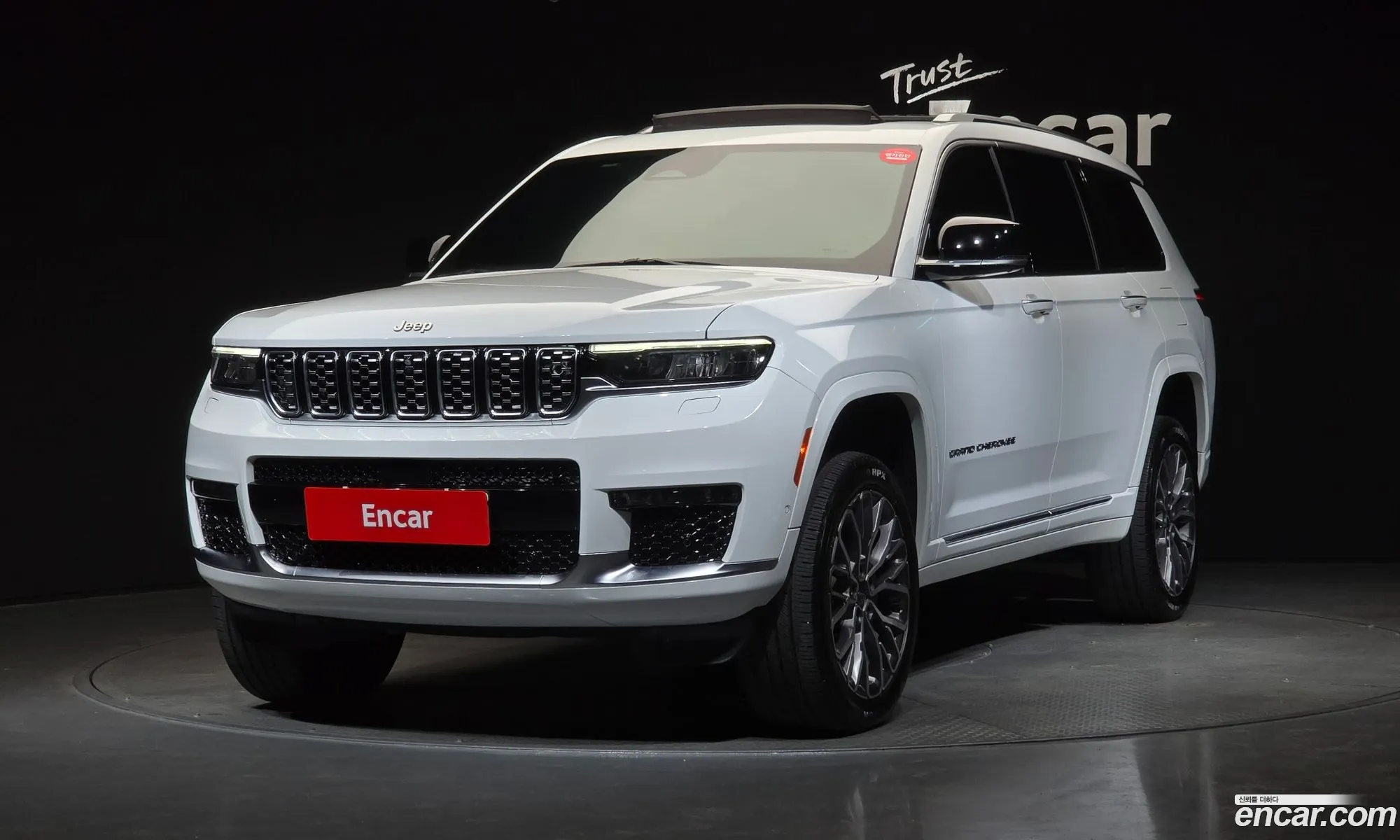 Jeep Grand Cherokee 2021 — 14