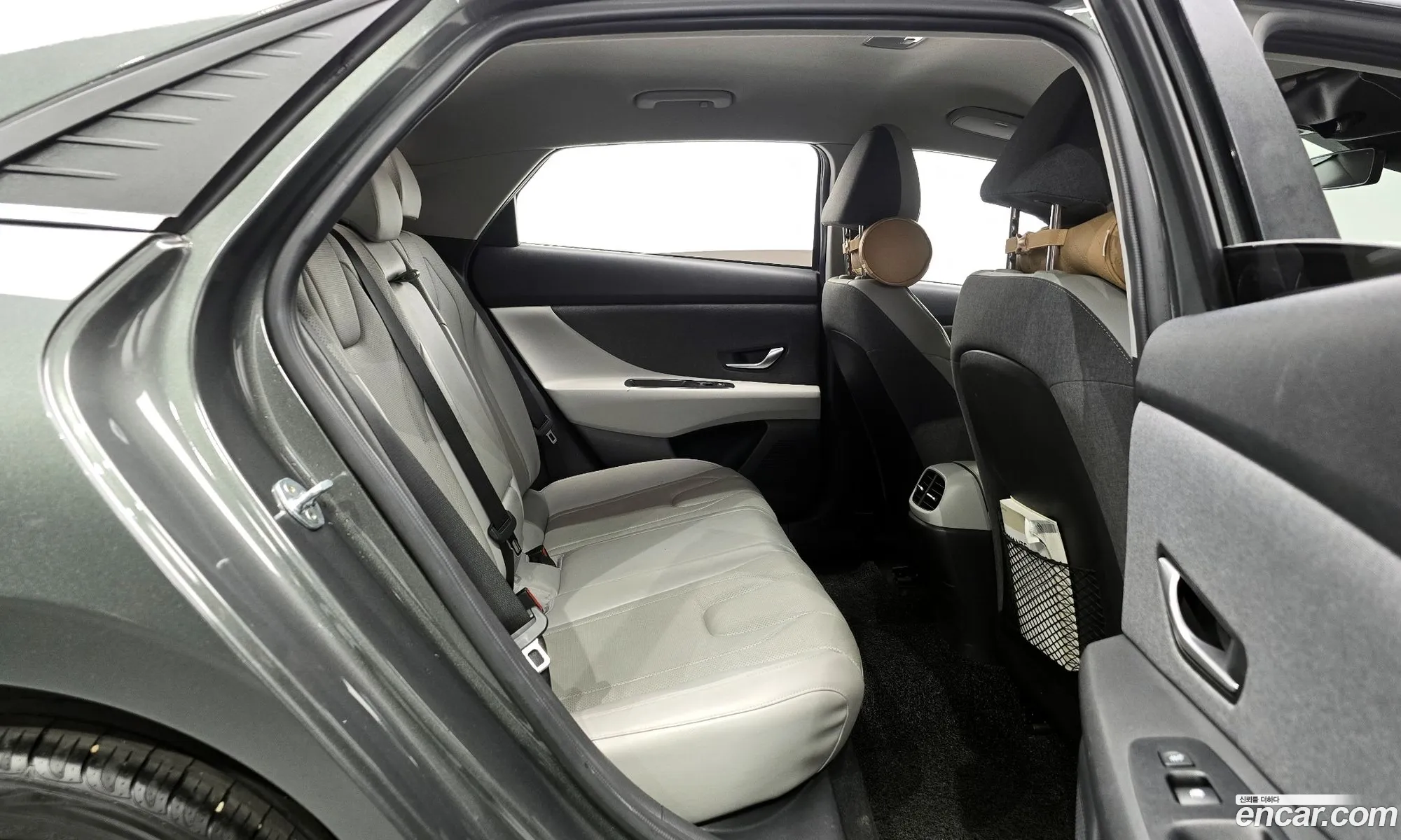 Hyundai Elantra 2020 — 20