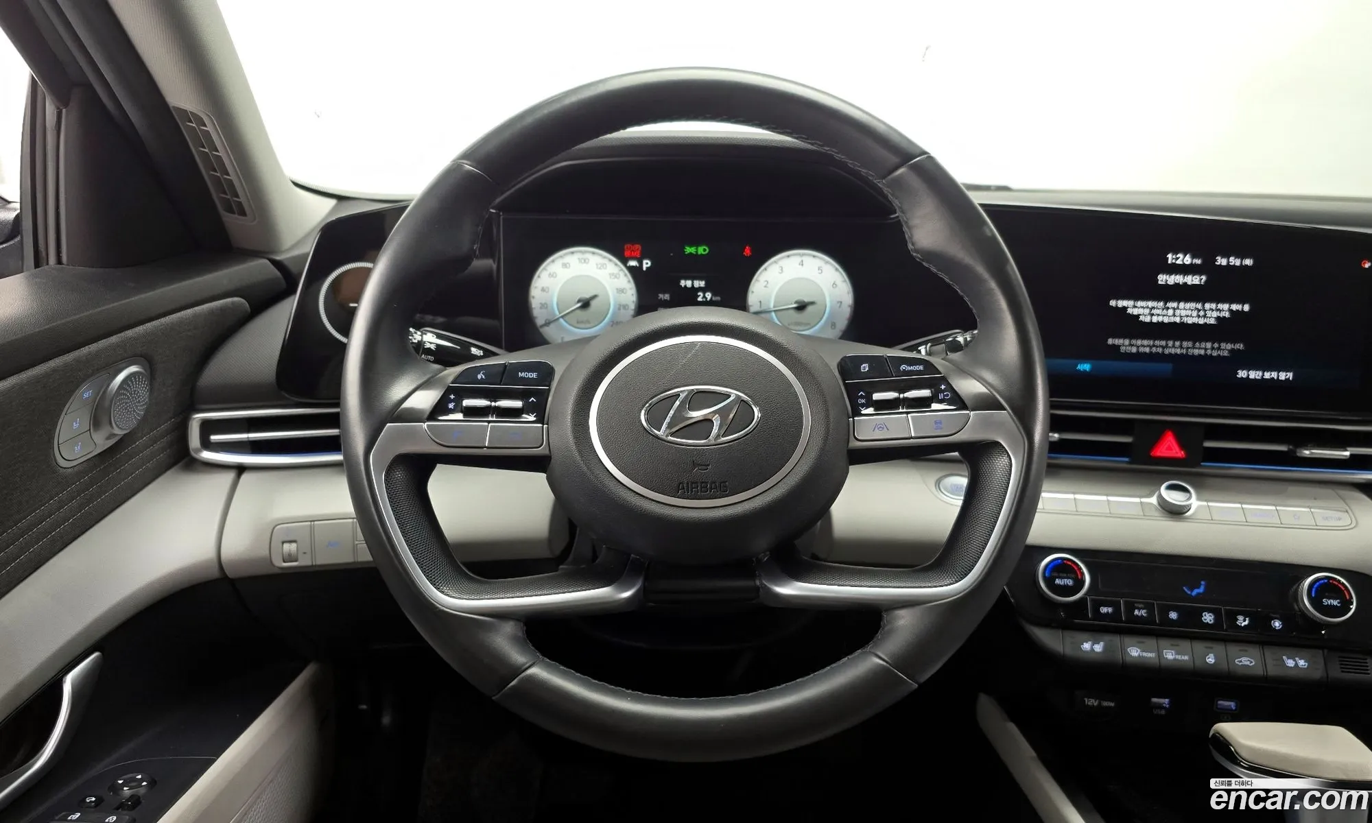 Hyundai Elantra 2020 — 10