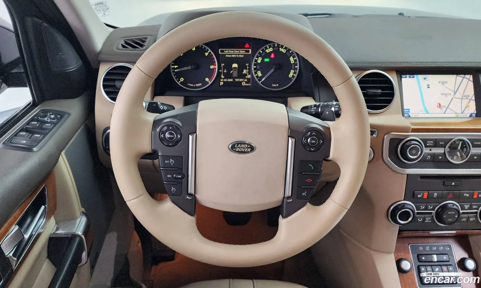 Land Rover Discovery 4 2016 — 10