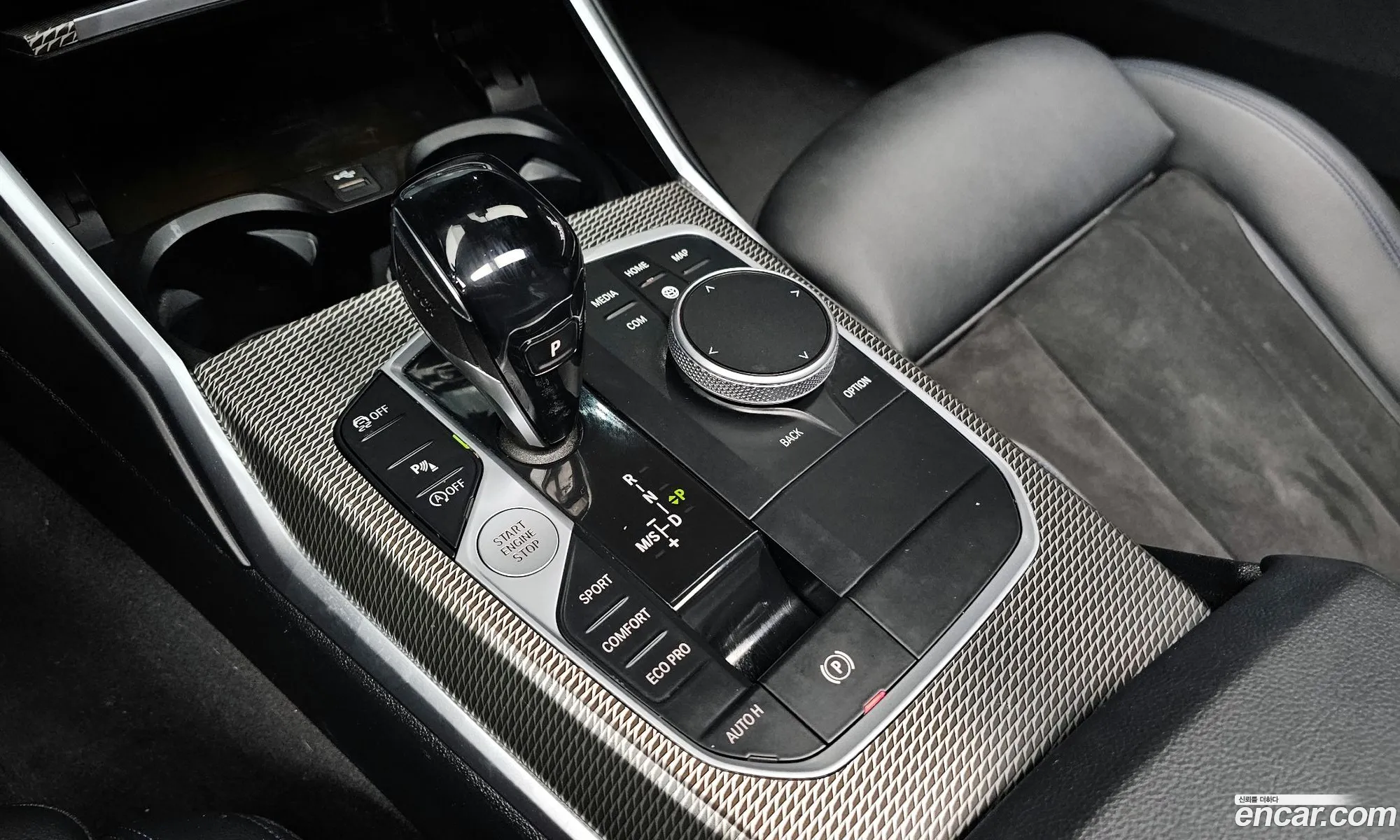 BMW 3 Series 2020 — 16