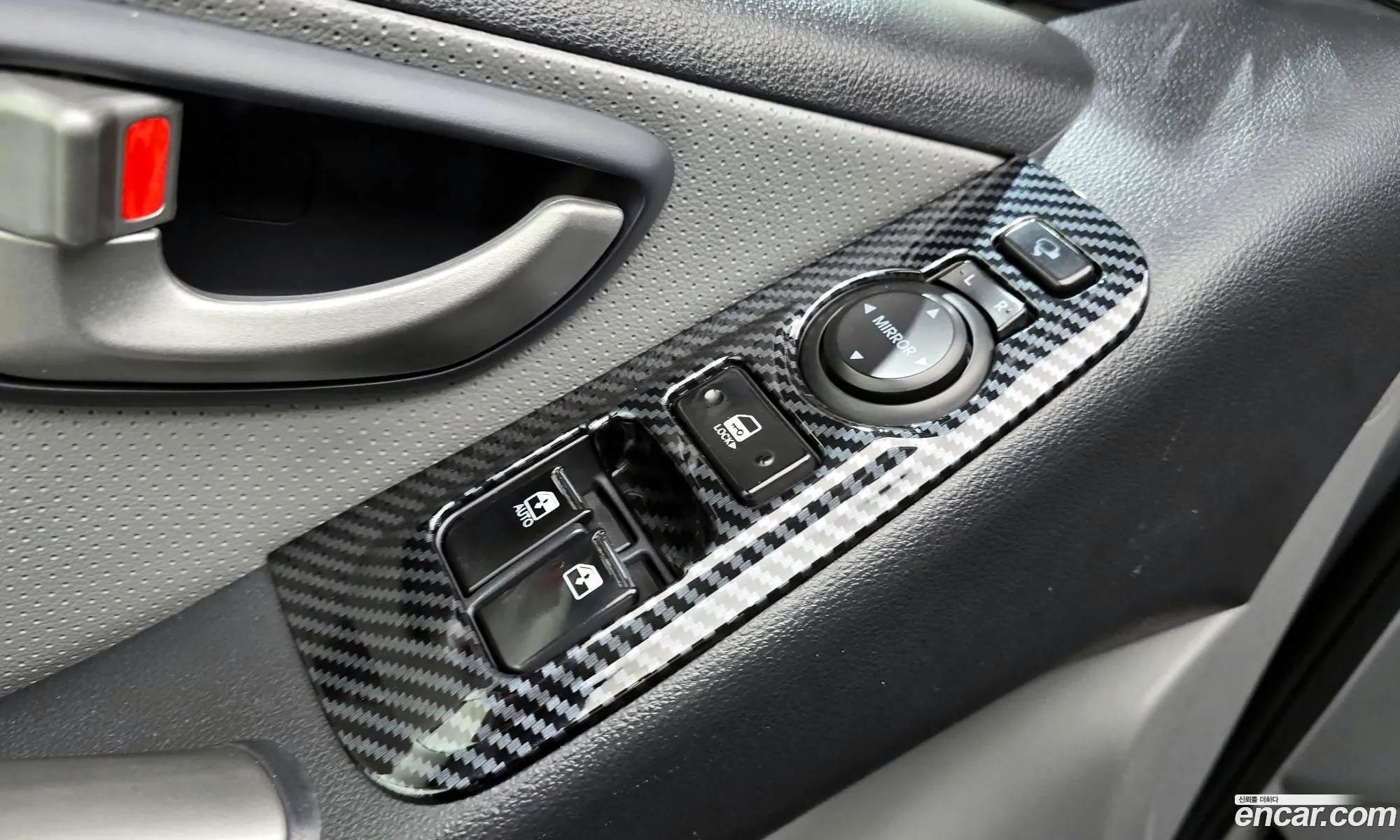 Hyundai Grand Starex 2015 — 14