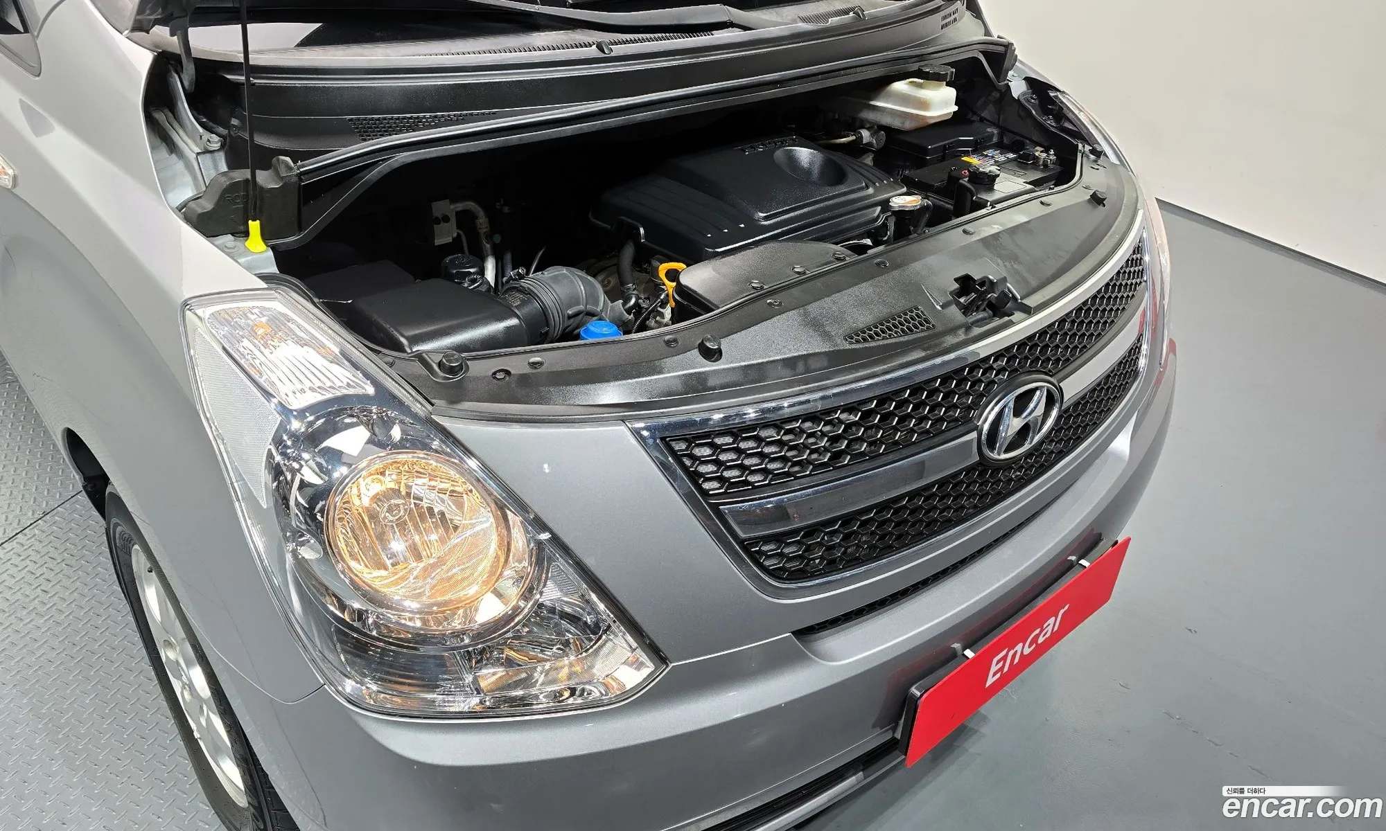 Hyundai Grand Starex 2015 — 10