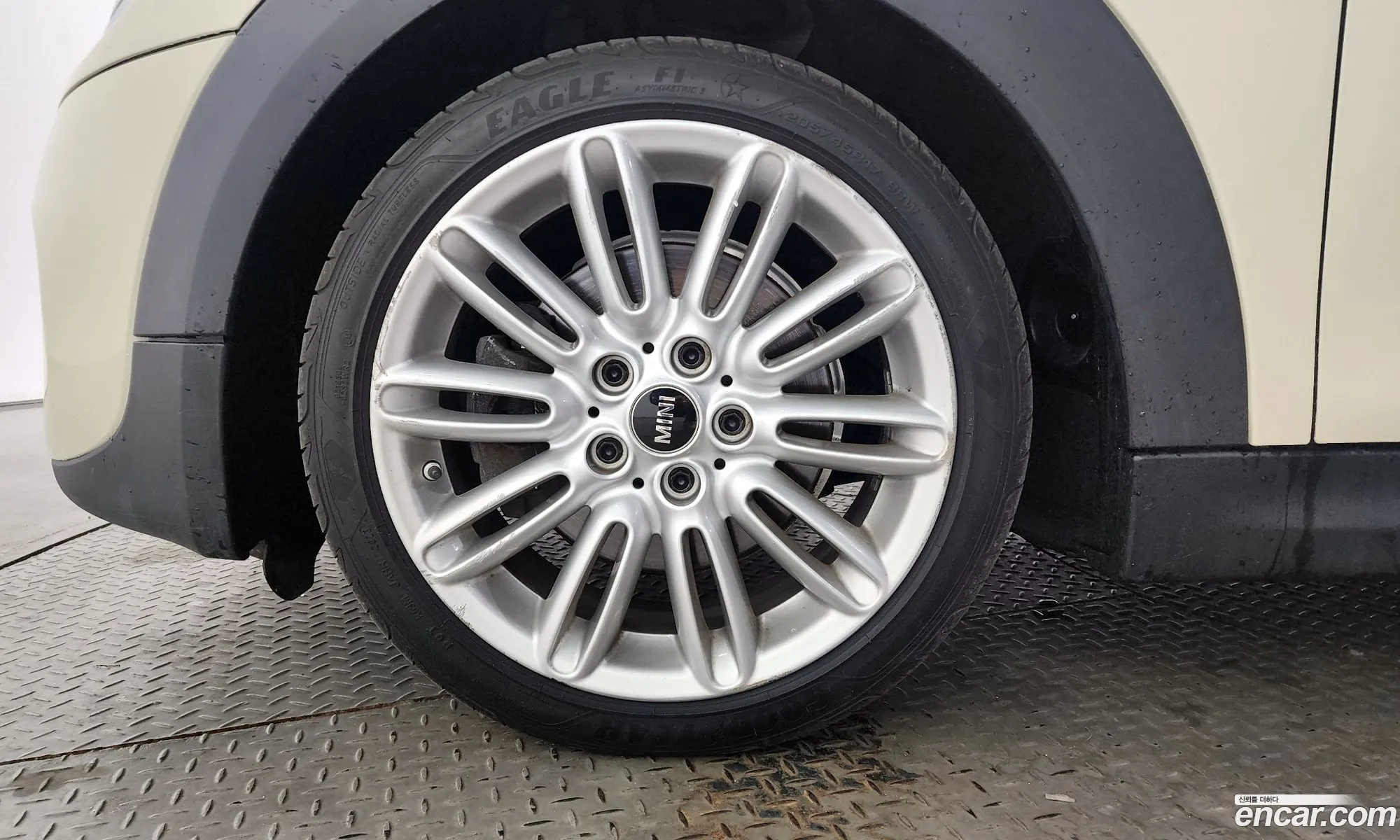 Mini Cooper S 2016 WMWXP7101G3B32002 — 5