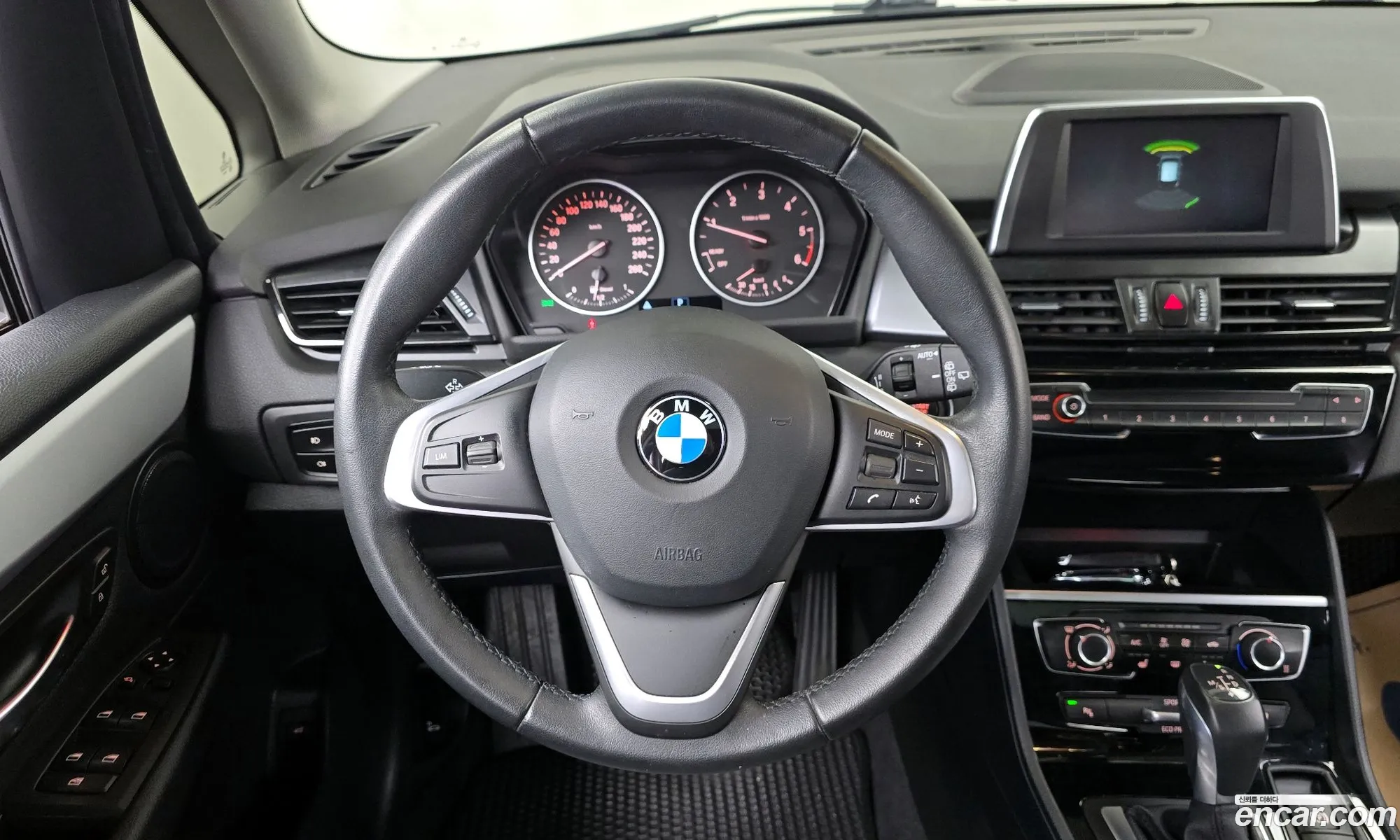 BMW 2 Series Active Tourer 2018 WBA2C1107J7A35583 — 10