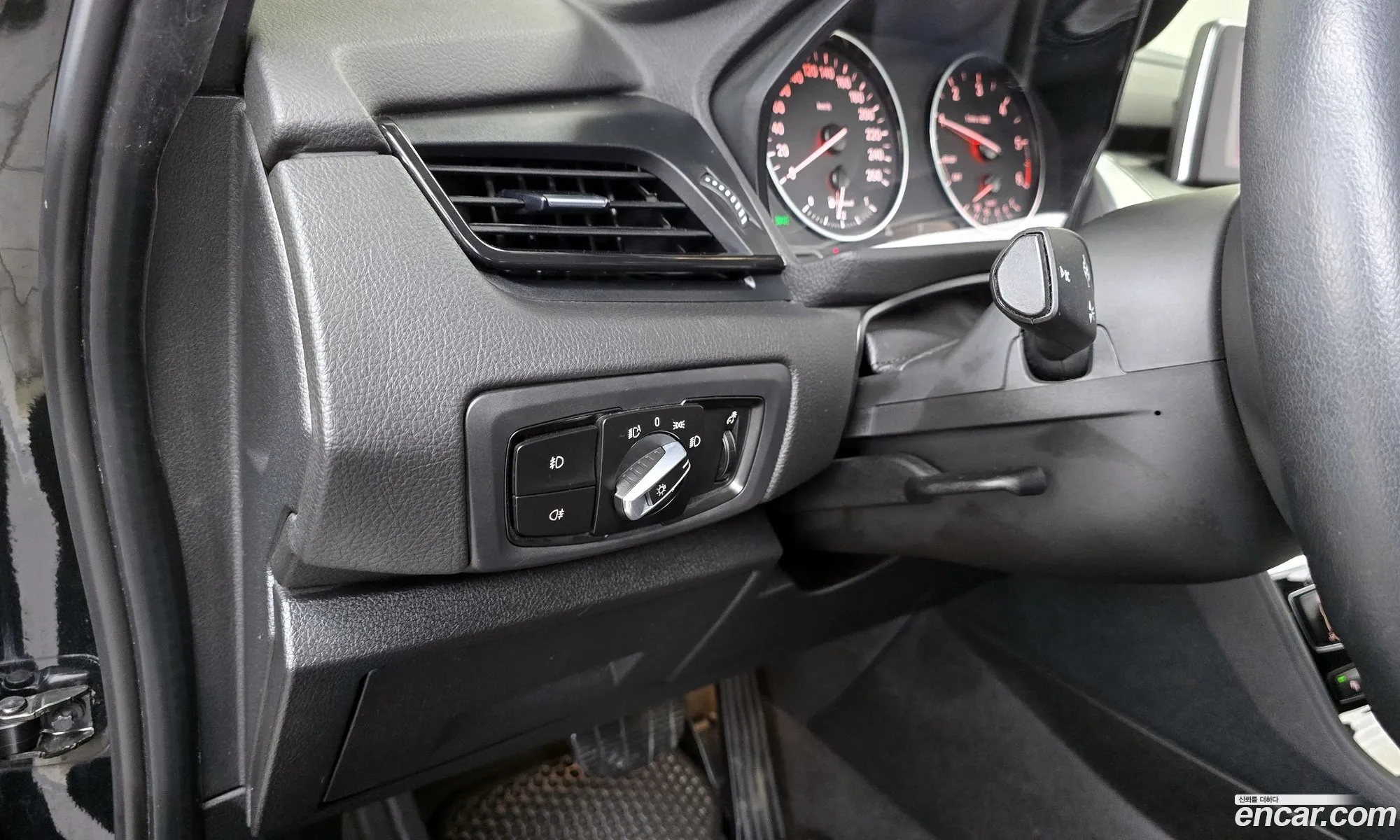BMW 2 Series Active Tourer 2018 WBA2C1107J7A35583 — 3