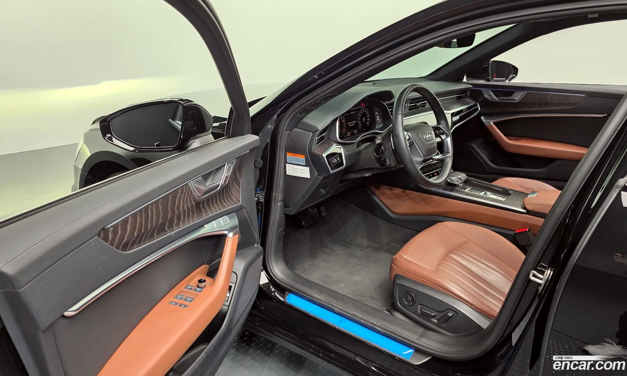 Audi A6 2021 WAUZZZF22NN006397 — 2