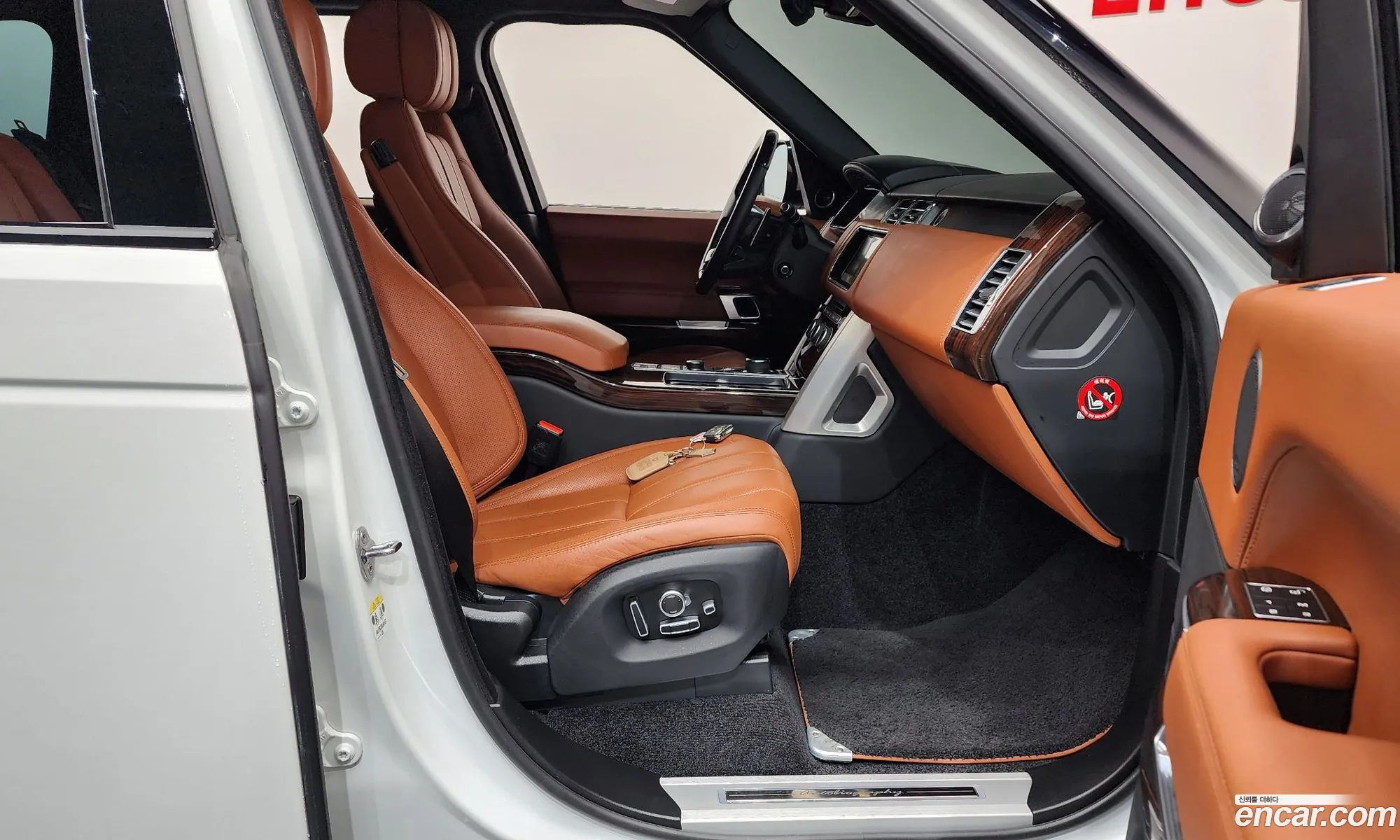 Land Rover Range Rover 2017 — 18
