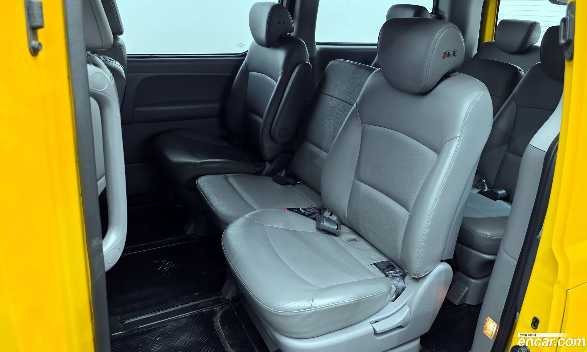 Hyundai Grand Starex 2014 — 11