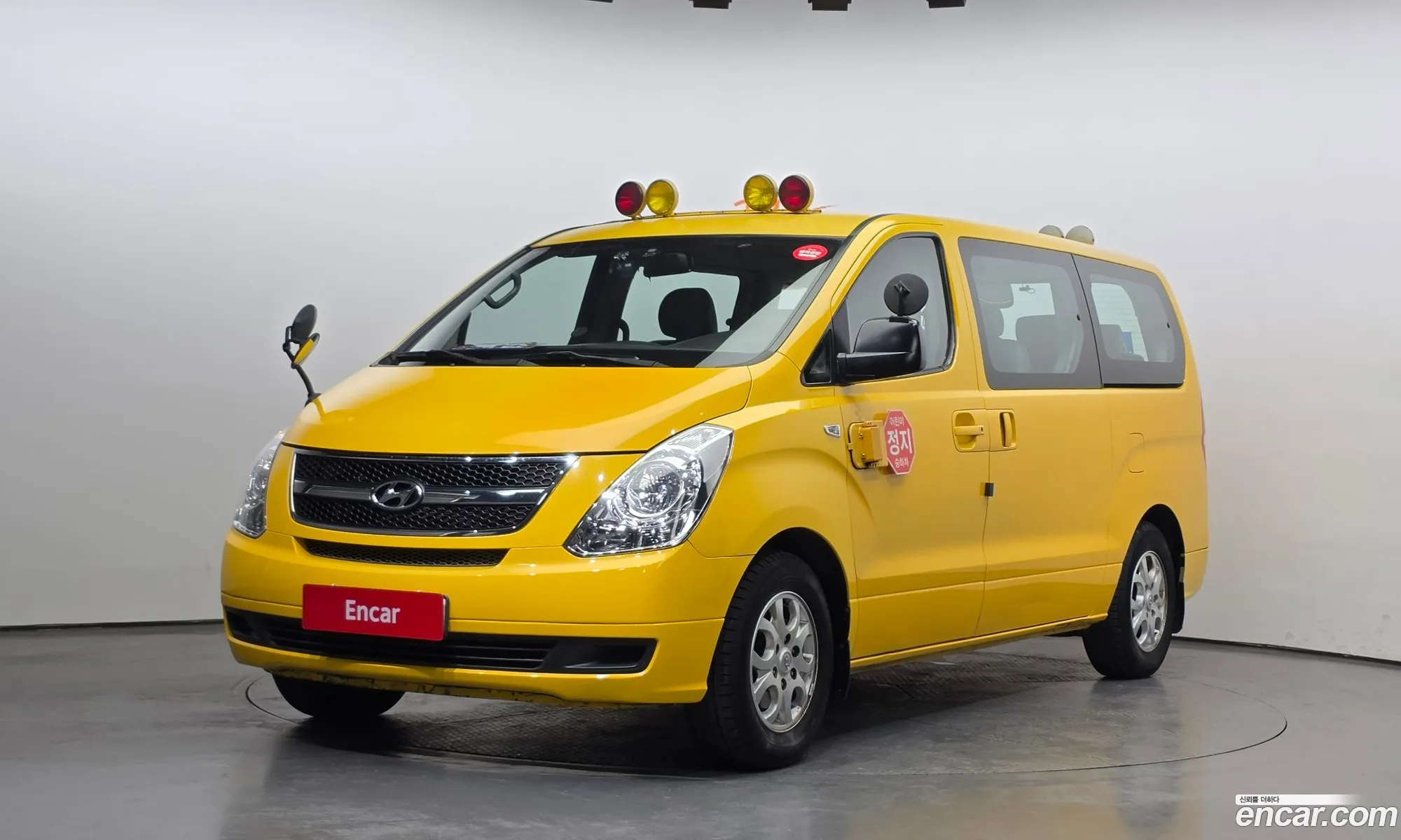 Hyundai Grand Starex 2014 — 2