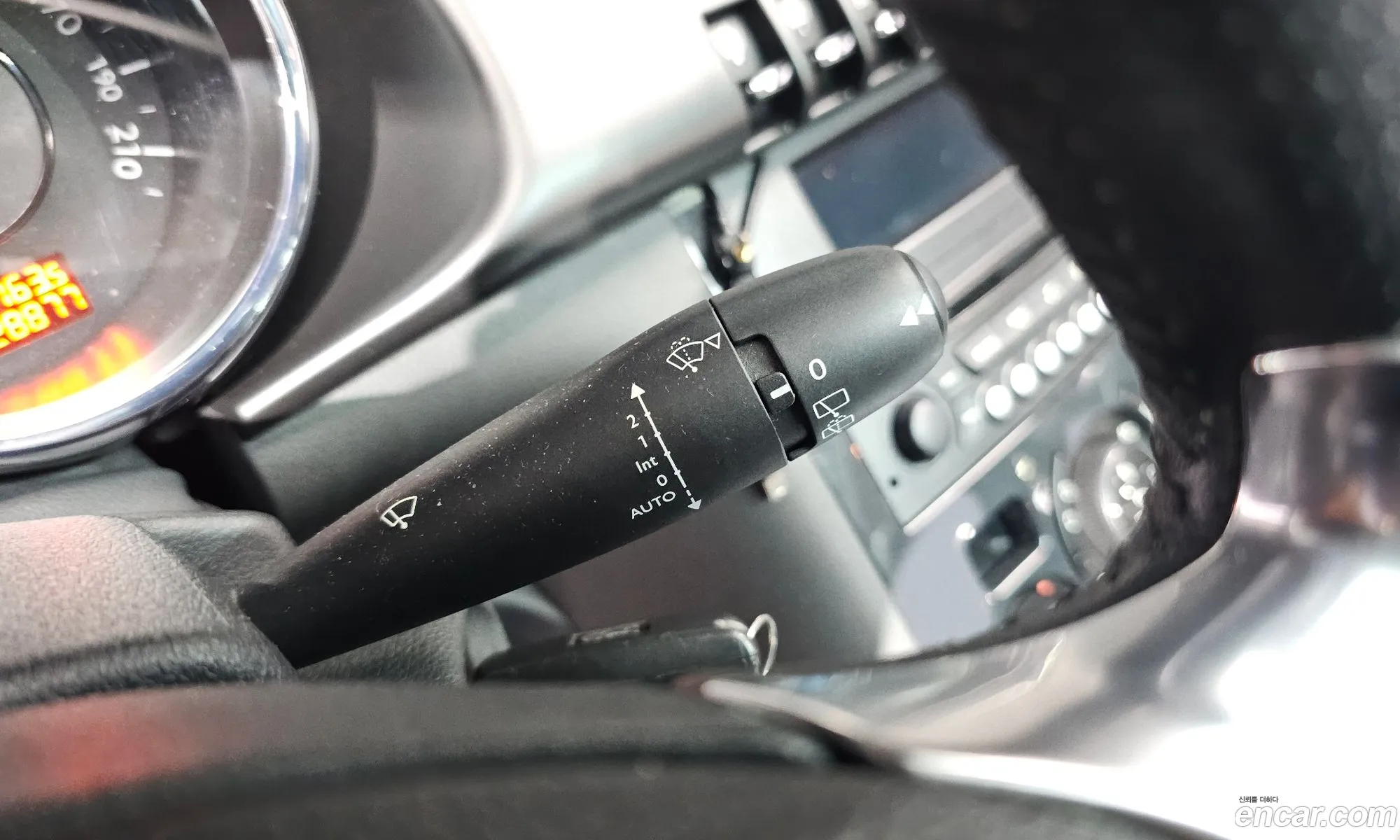 Peugeot 3008 2014 VF30URHHAFS003027 — 16
