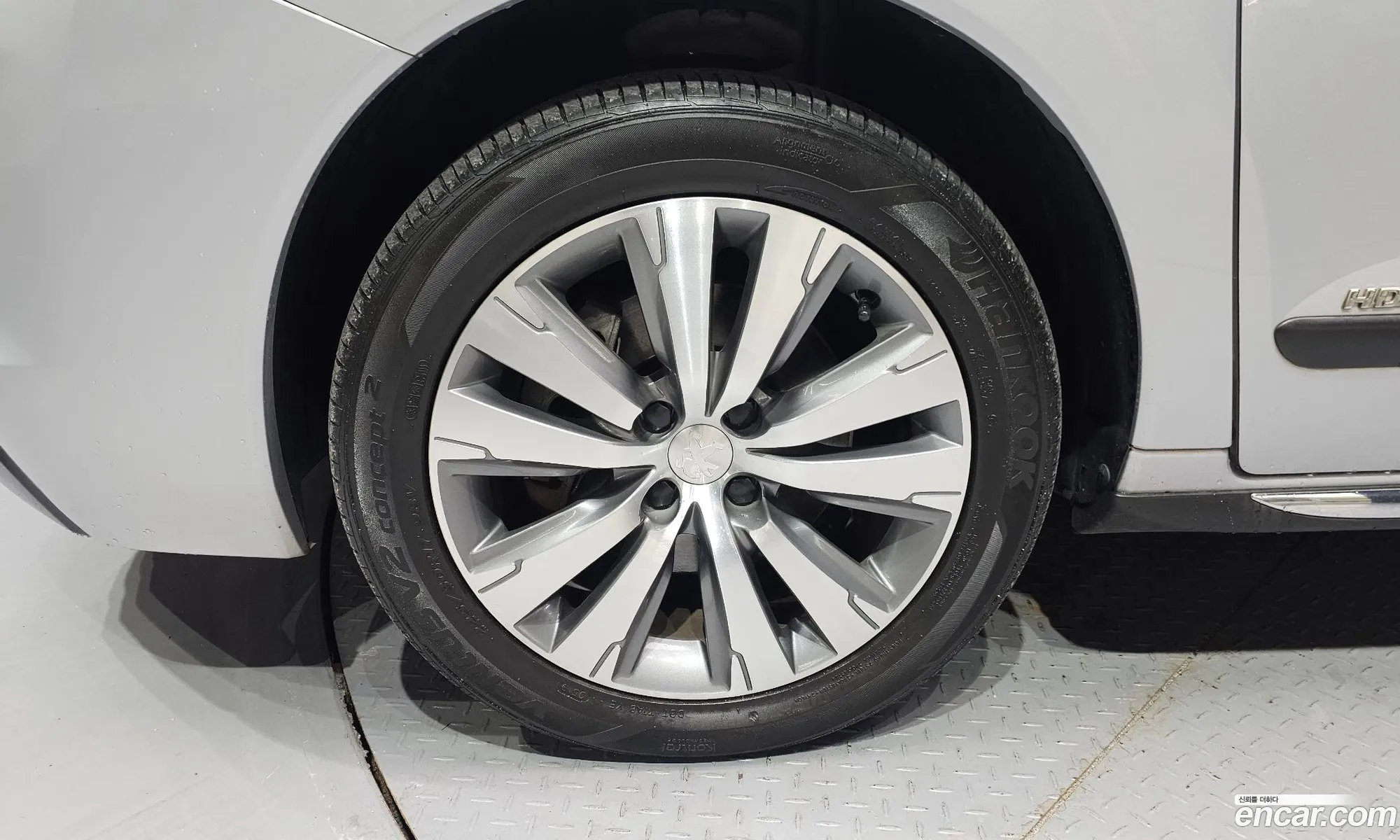 Peugeot 3008 2014 VF30URHHAFS003027 — 7