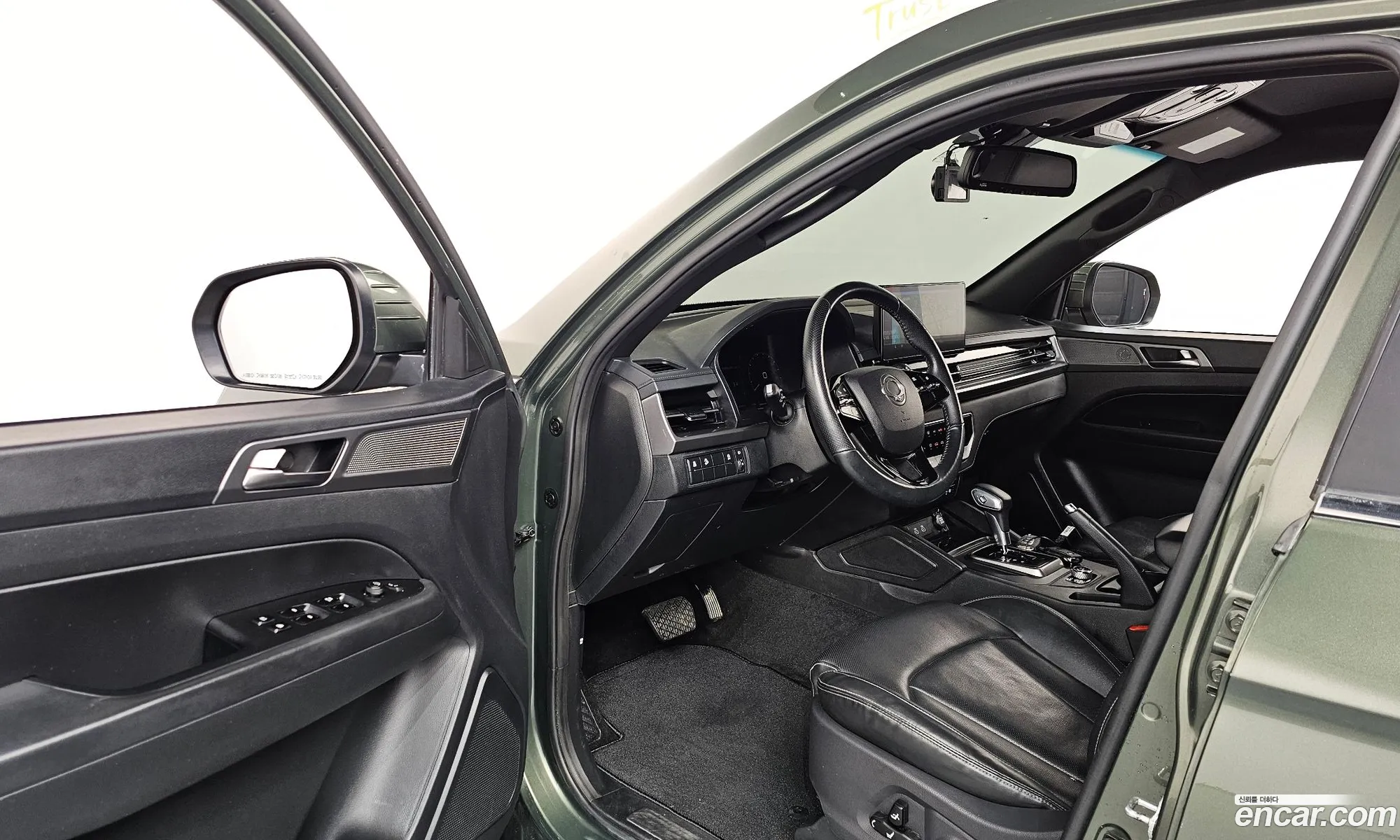 KG Mobility (SsangYong) Rexton Sports Khan 2023 — 8