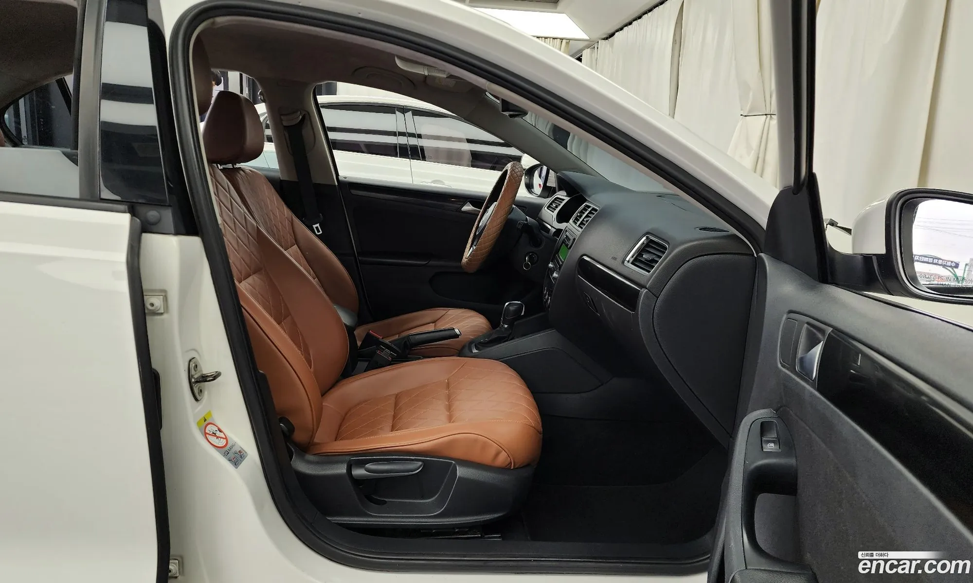 Volkswagen Jetta 2014 — 13
