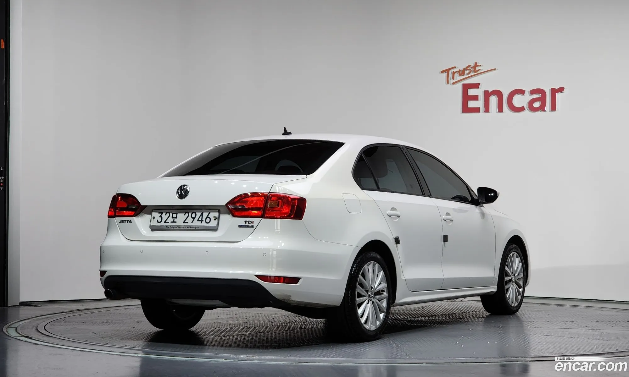 Volkswagen Jetta 2014 — 12