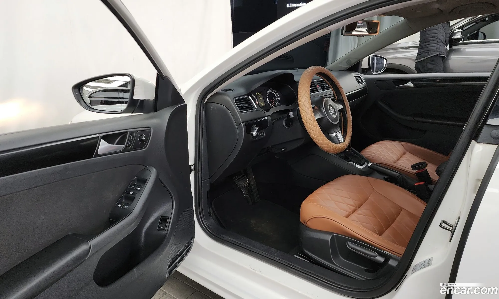 Volkswagen Jetta 2014 — 16